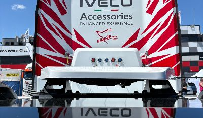 VECO detta il ritmo delle corse sostenibili con l'innovativo ePaceTruck al Goodyear FIA  European Truck Racing Championship 2025 - Lombardia Truck