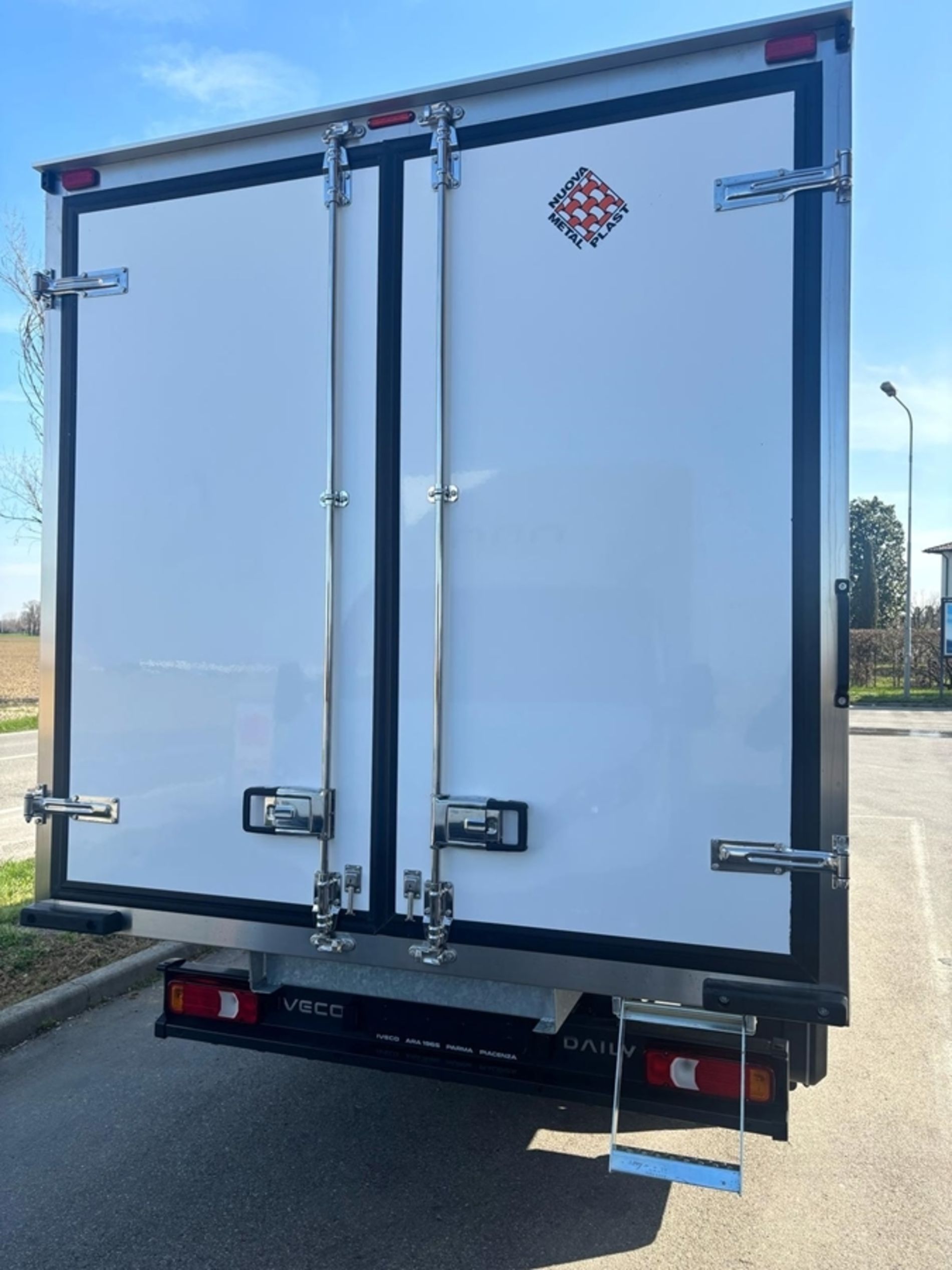 IVECO 35C16H3.0 - Lombardia Truck