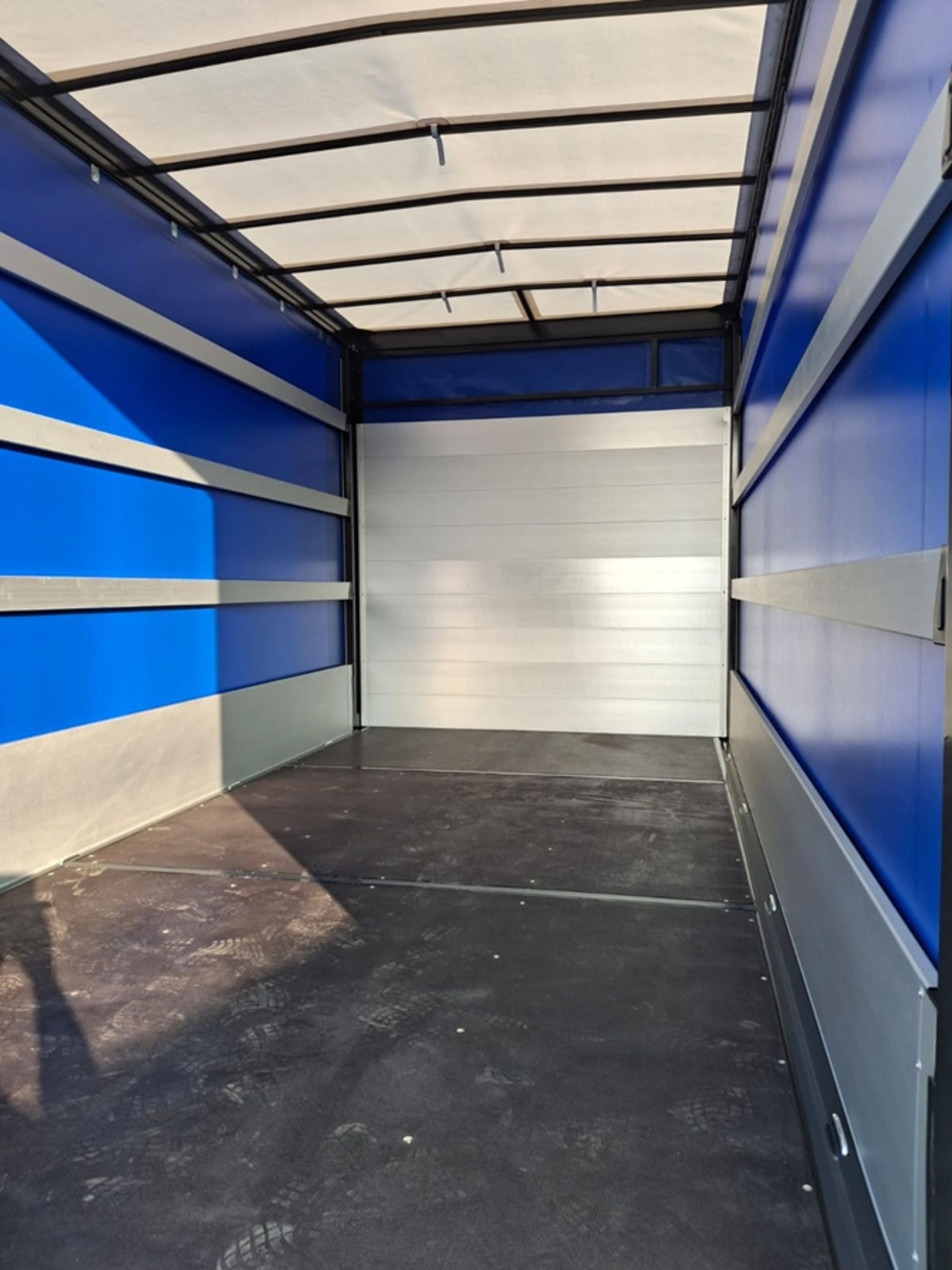 IVECO 35C16H3.0 - Lombardia Truck