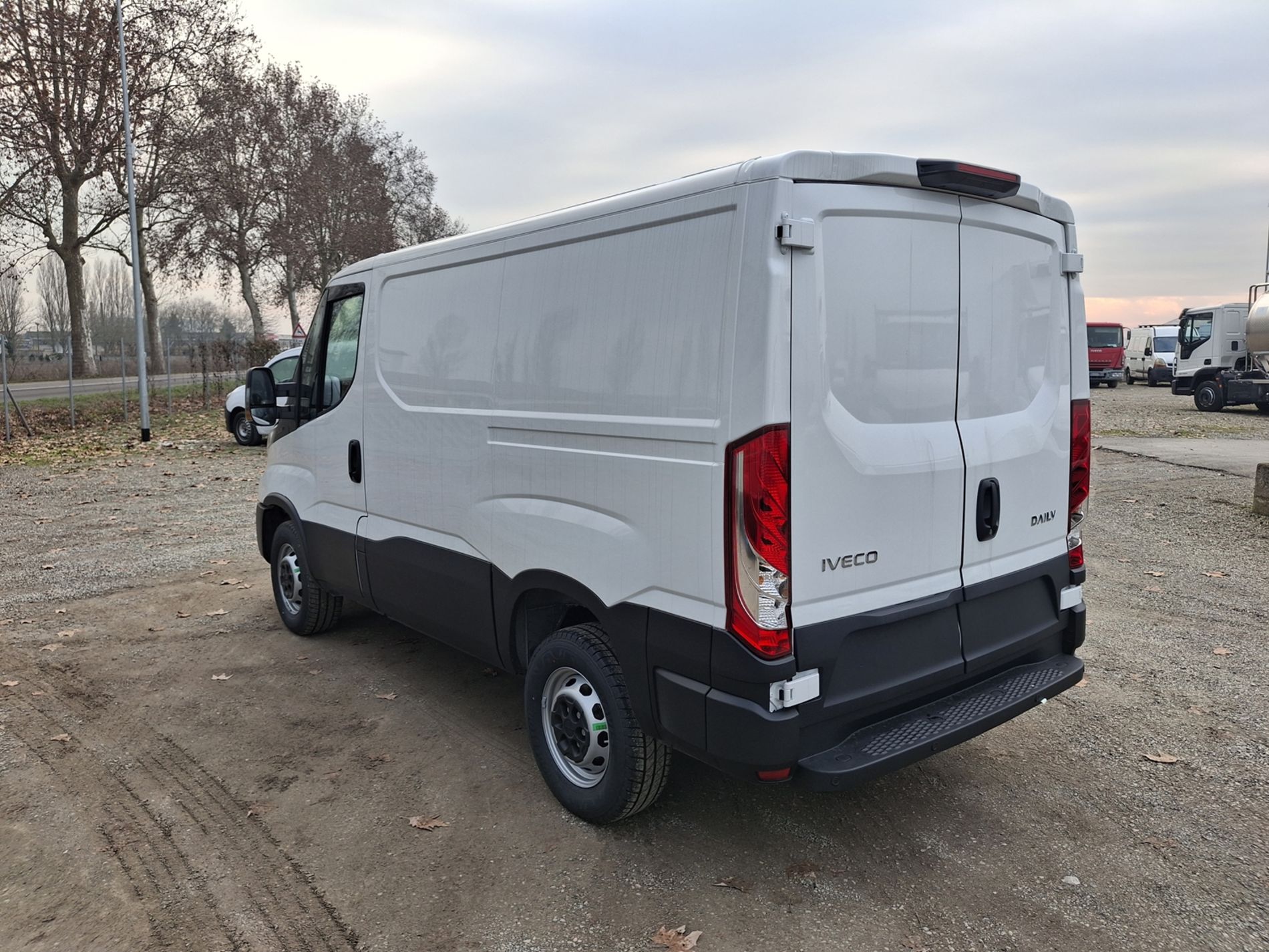 IVECO 35S14 - Lombardia Truck