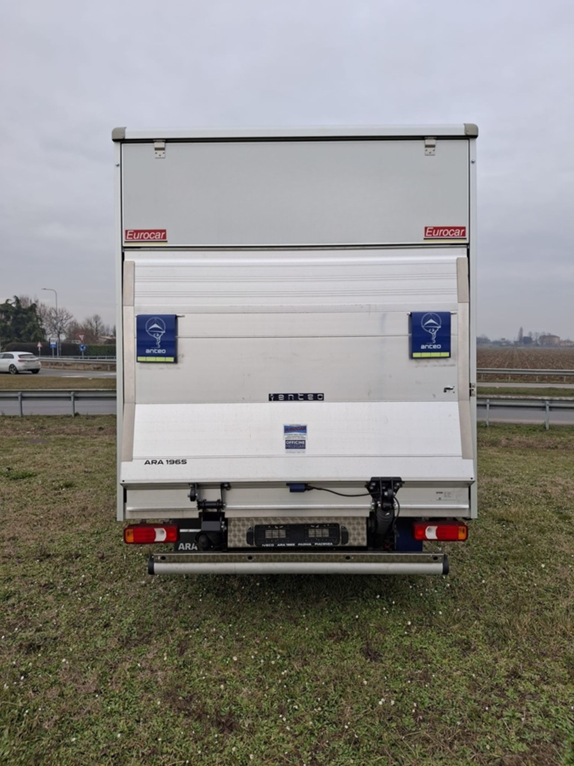 IVECO 35S14 - Lombardia Truck
