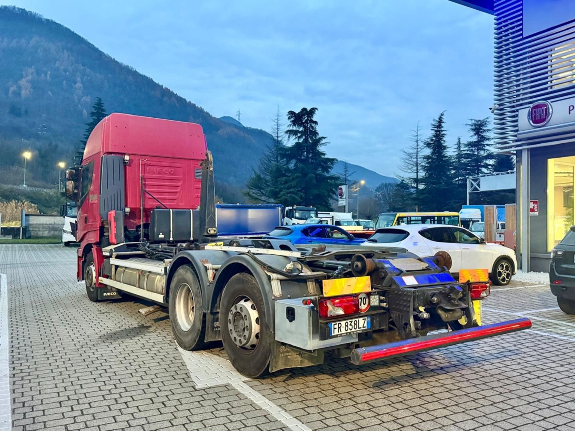IVECO AS260S46 - Lombardia Truck