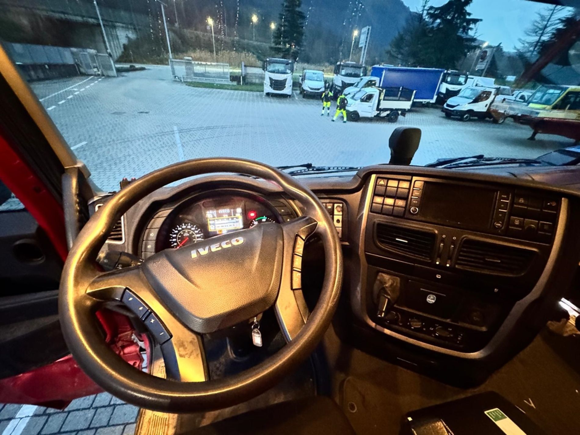 IVECO AS260S46 - Lombardia Truck
