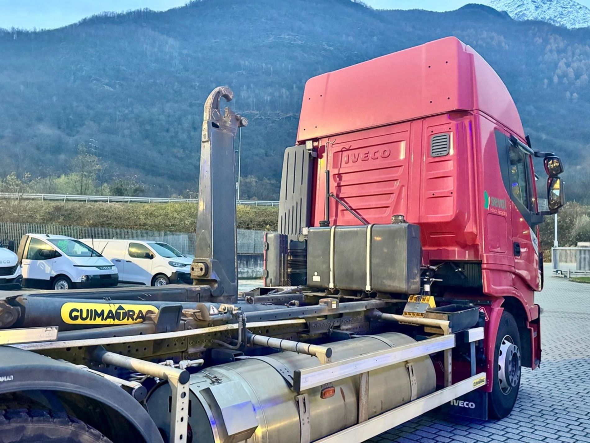 IVECO AS260S46 - Lombardia Truck