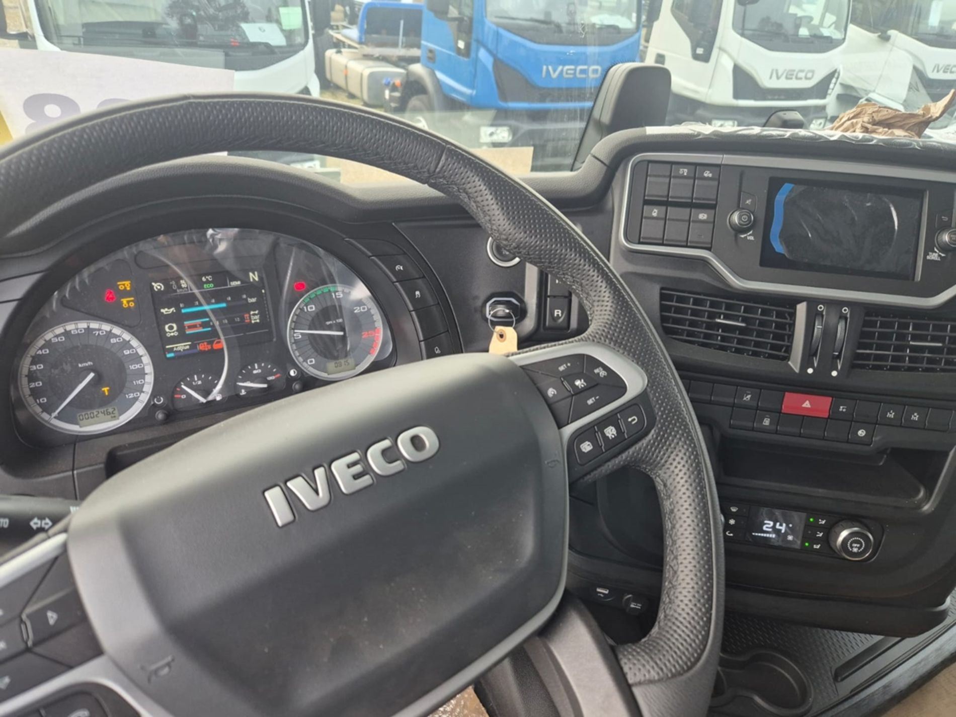 IVECO AS280X53Y/PS ON - Lombardia Truck