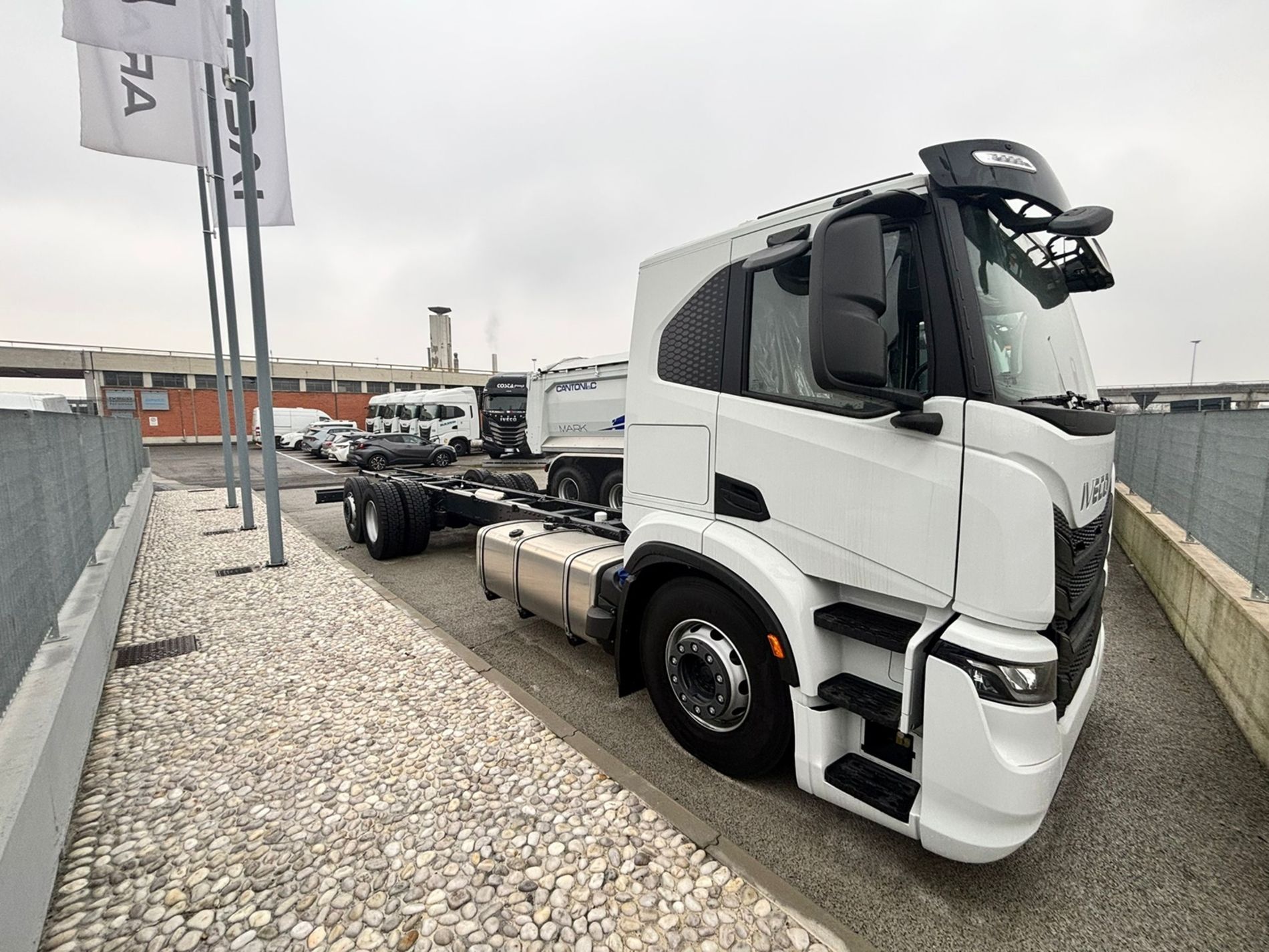IVECO PESANTI STRADALI - Lombardia Truck