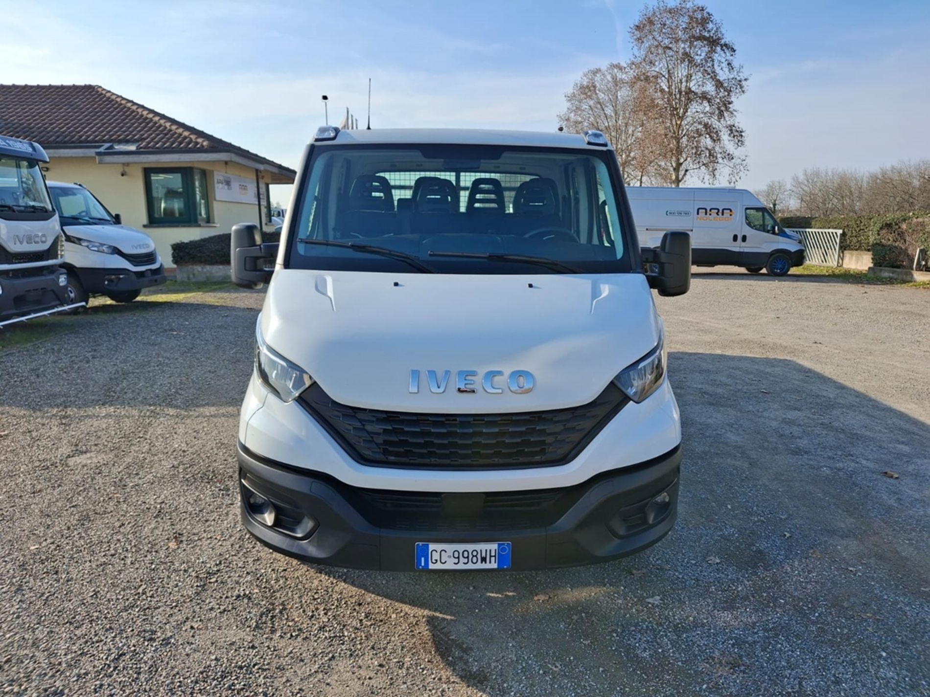 IVECO Daily V 35.14 2019 - daily 35 S14H 3750 HD cab. EVId - Lombardia Truck