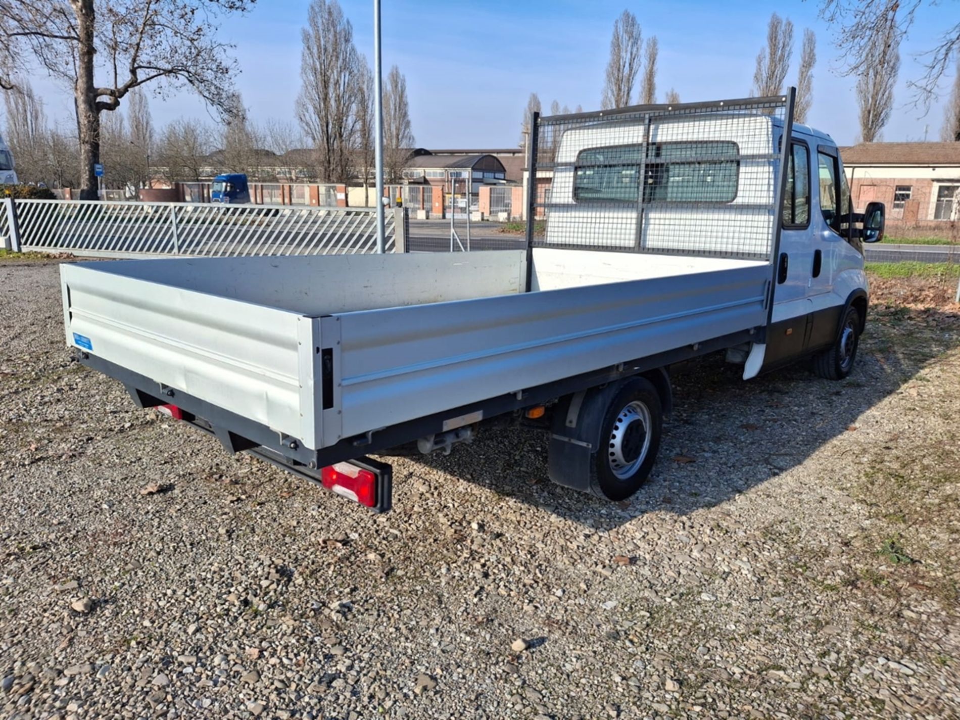 IVECO Daily V 35.14 2019 - daily 35 S14H 3750 HD cab. EVId - Lombardia Truck