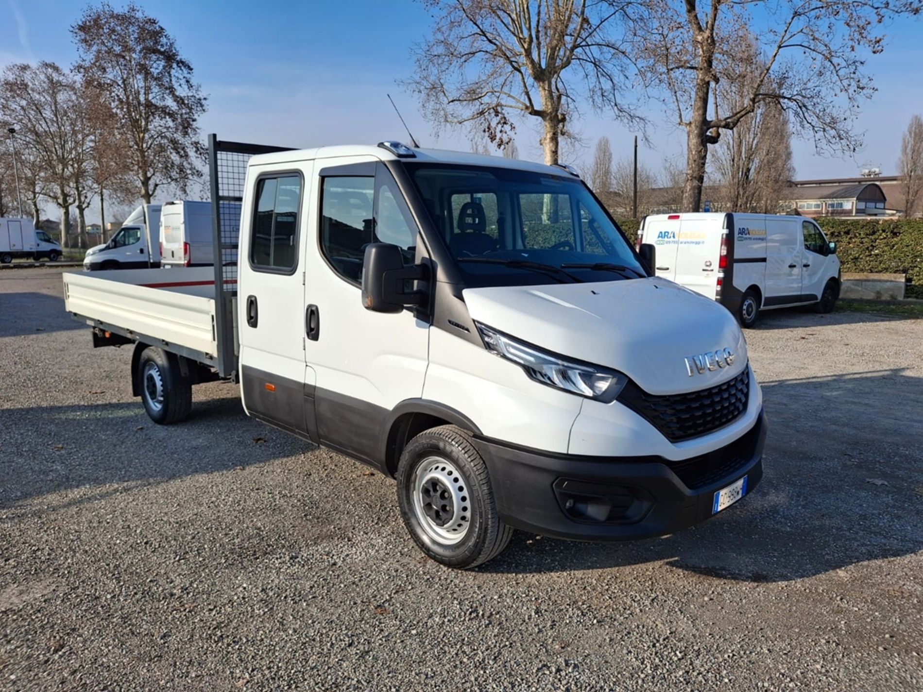 IVECO Daily V 35.14 2019 - daily 35 S14H 3750 HD cab. EVId - Lombardia Truck
