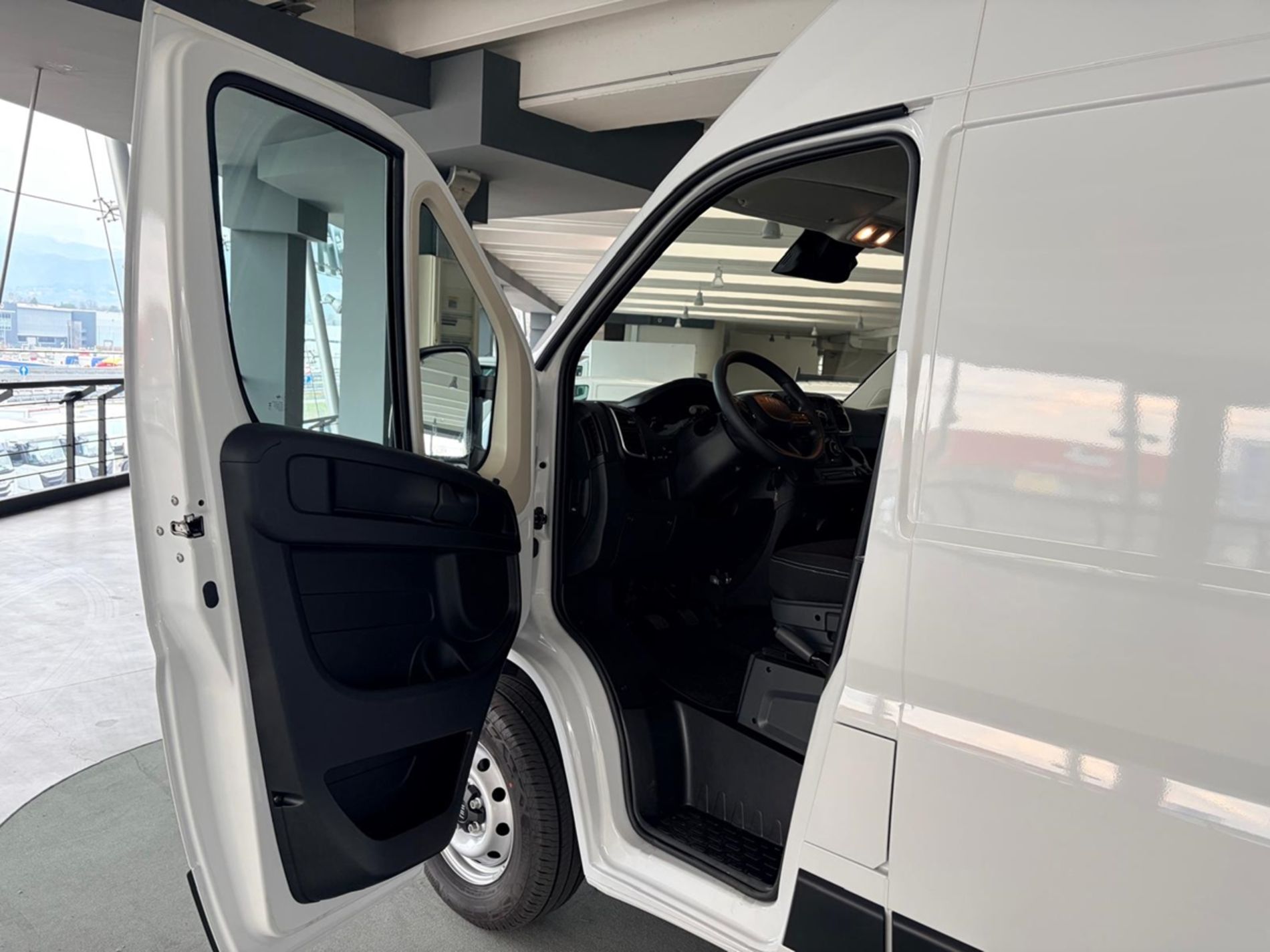 Fiat DUCATO 35Q MH2 140CV 2.2 MULTIJET KM0 - Lombardia Truck