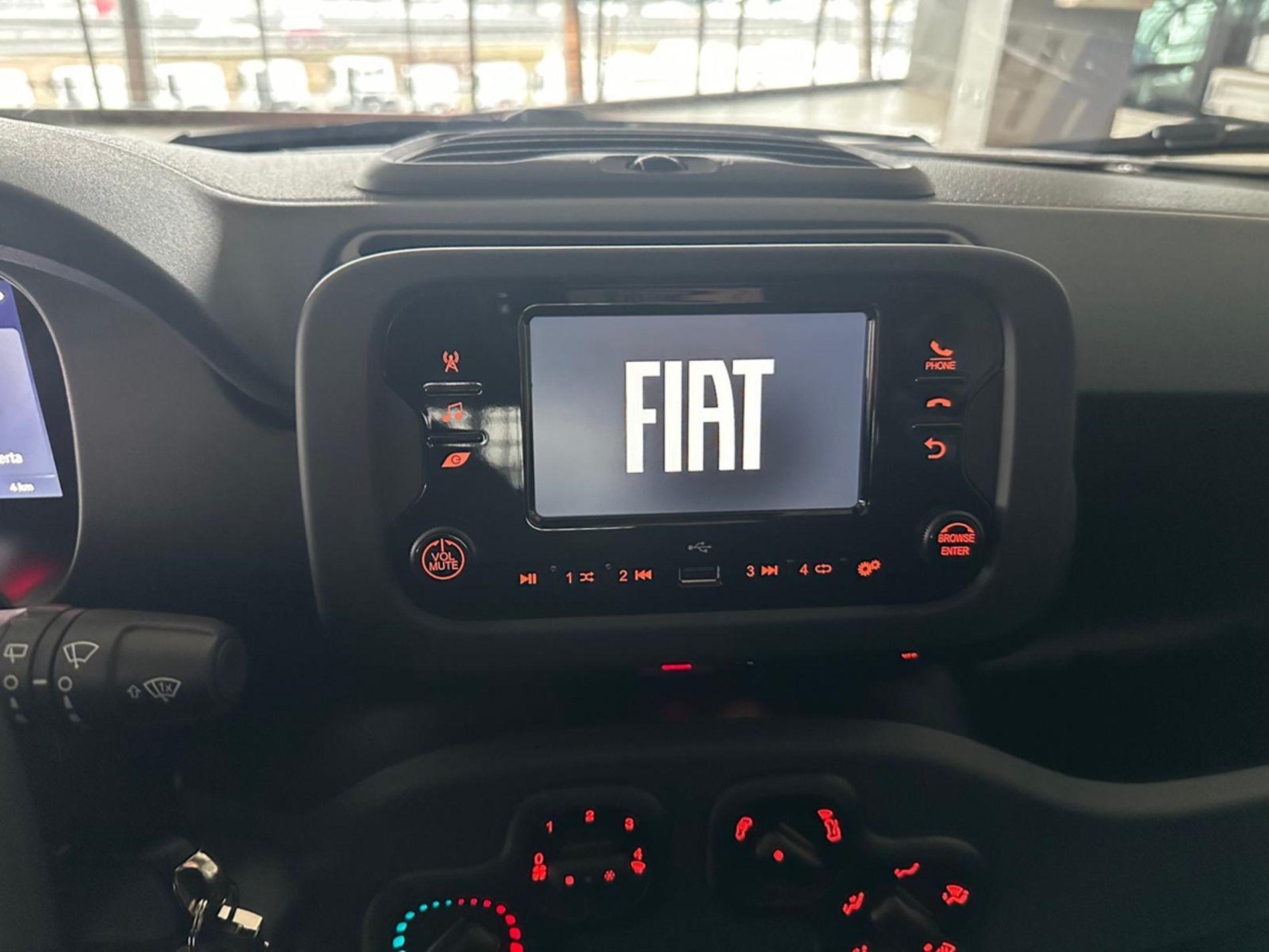 Fiat PANDA VAN 1.0 HIBRID 70CV KM0 - Lombardia Truck