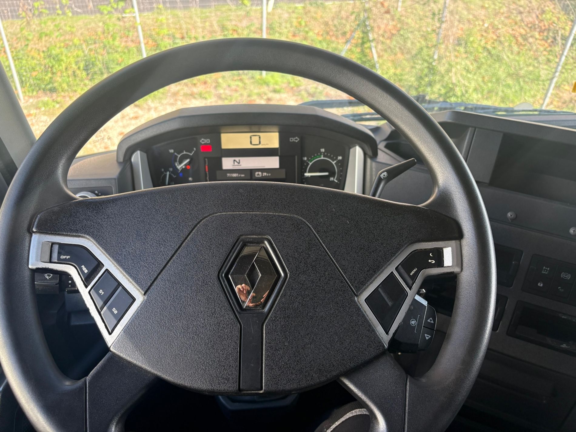 RENAULT TRUCKS T RANGE 460.18 - Lombardia Truck