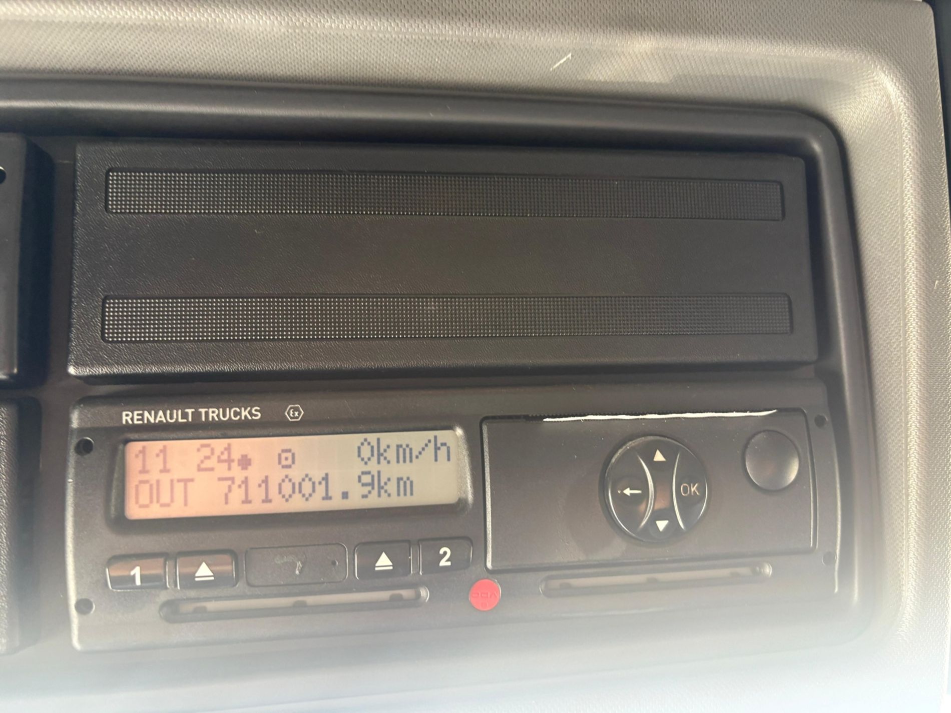 RENAULT TRUCKS T RANGE 460.18 - Lombardia Truck