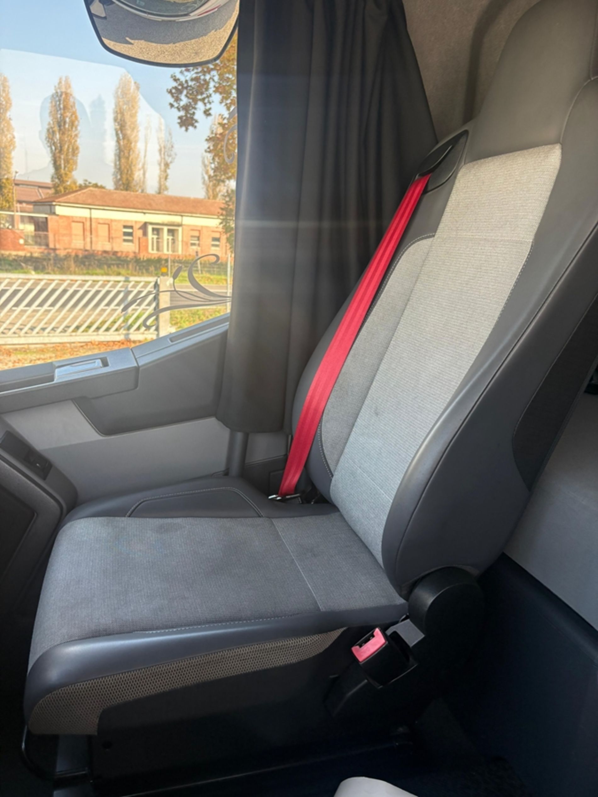 RENAULT TRUCKS T RANGE 460.18 - Lombardia Truck