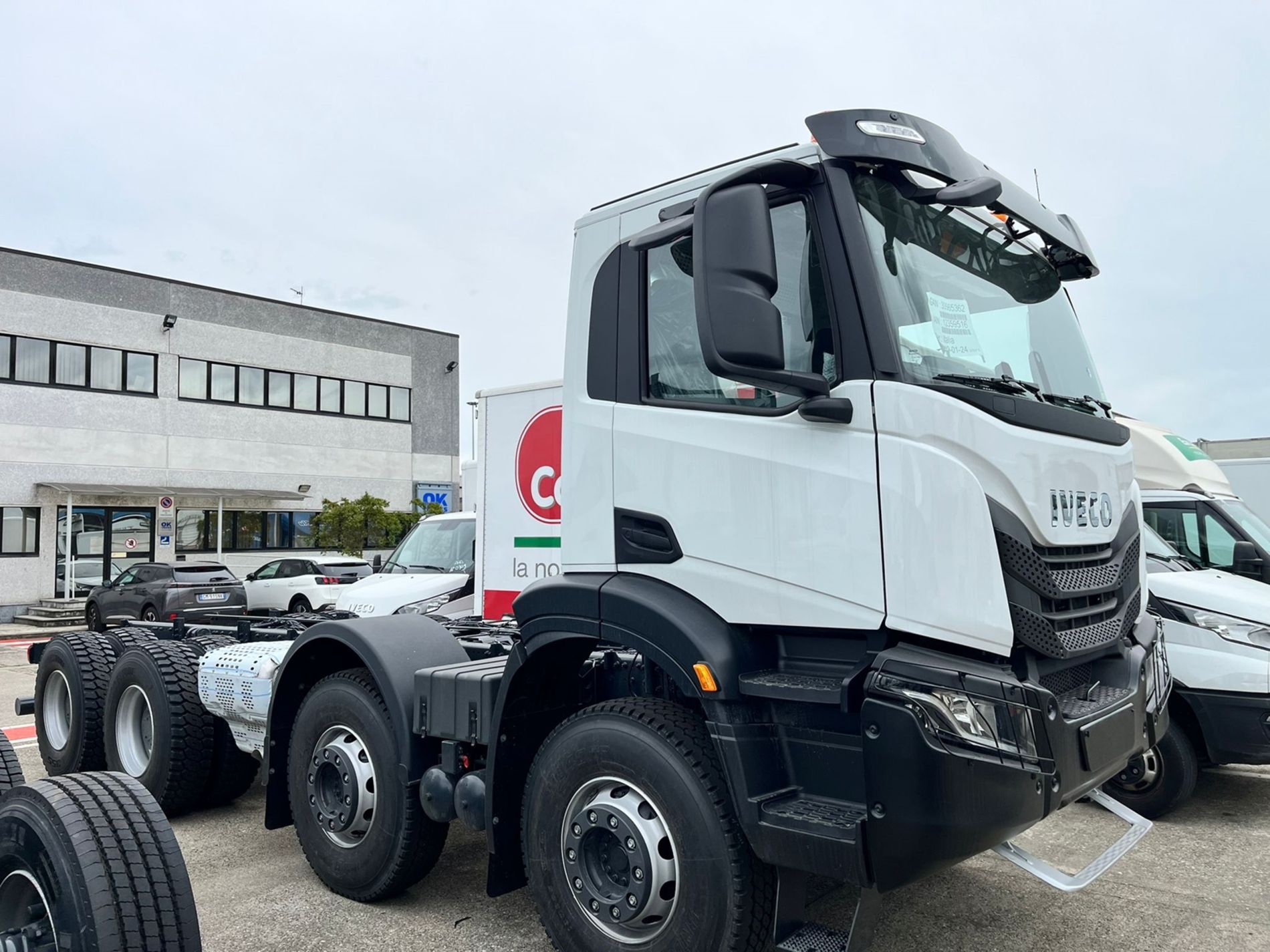 IVECO T-Way - Lombardia Truck