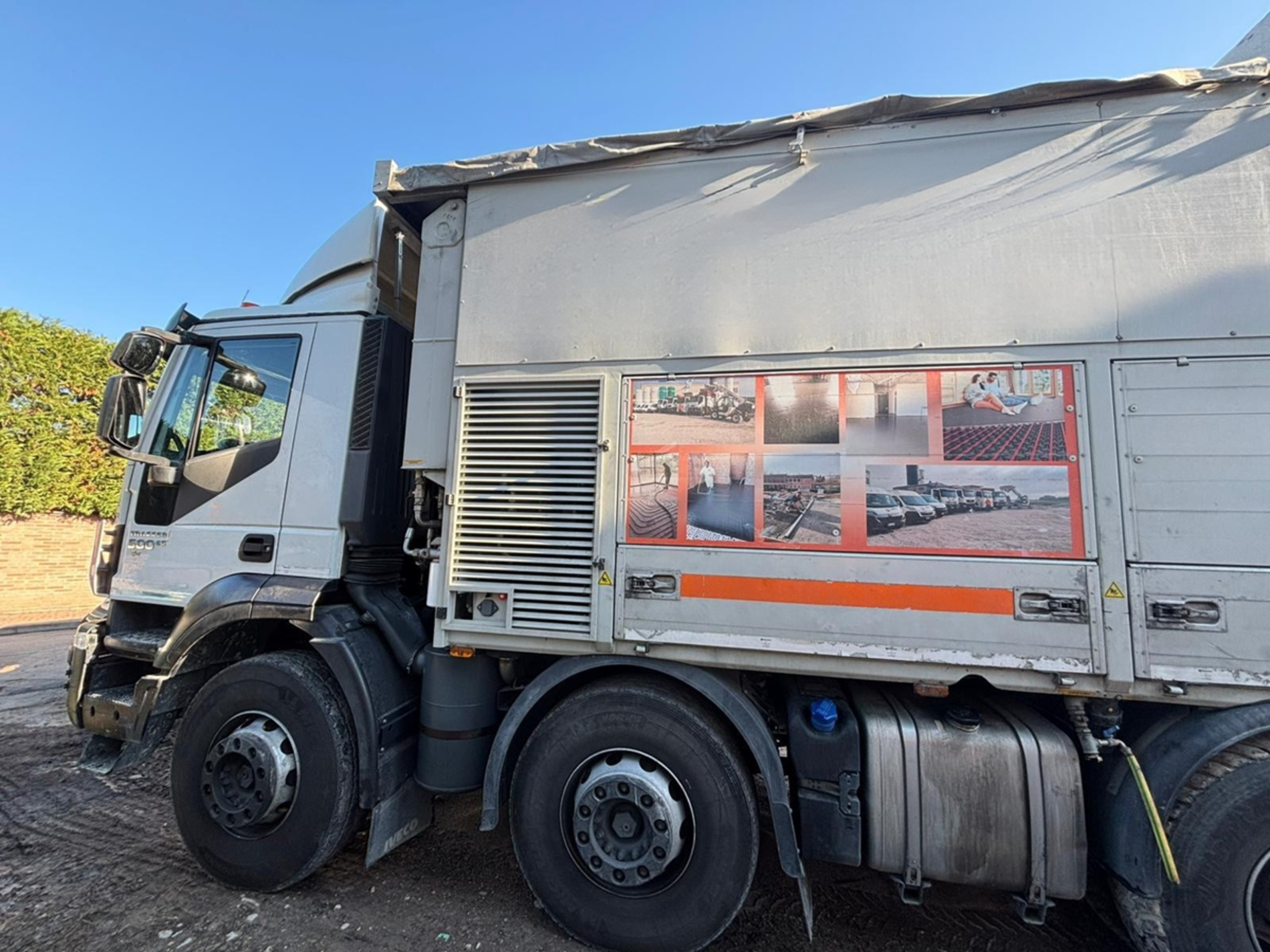 IVECO Mod. IVECO - Lombardia Truck