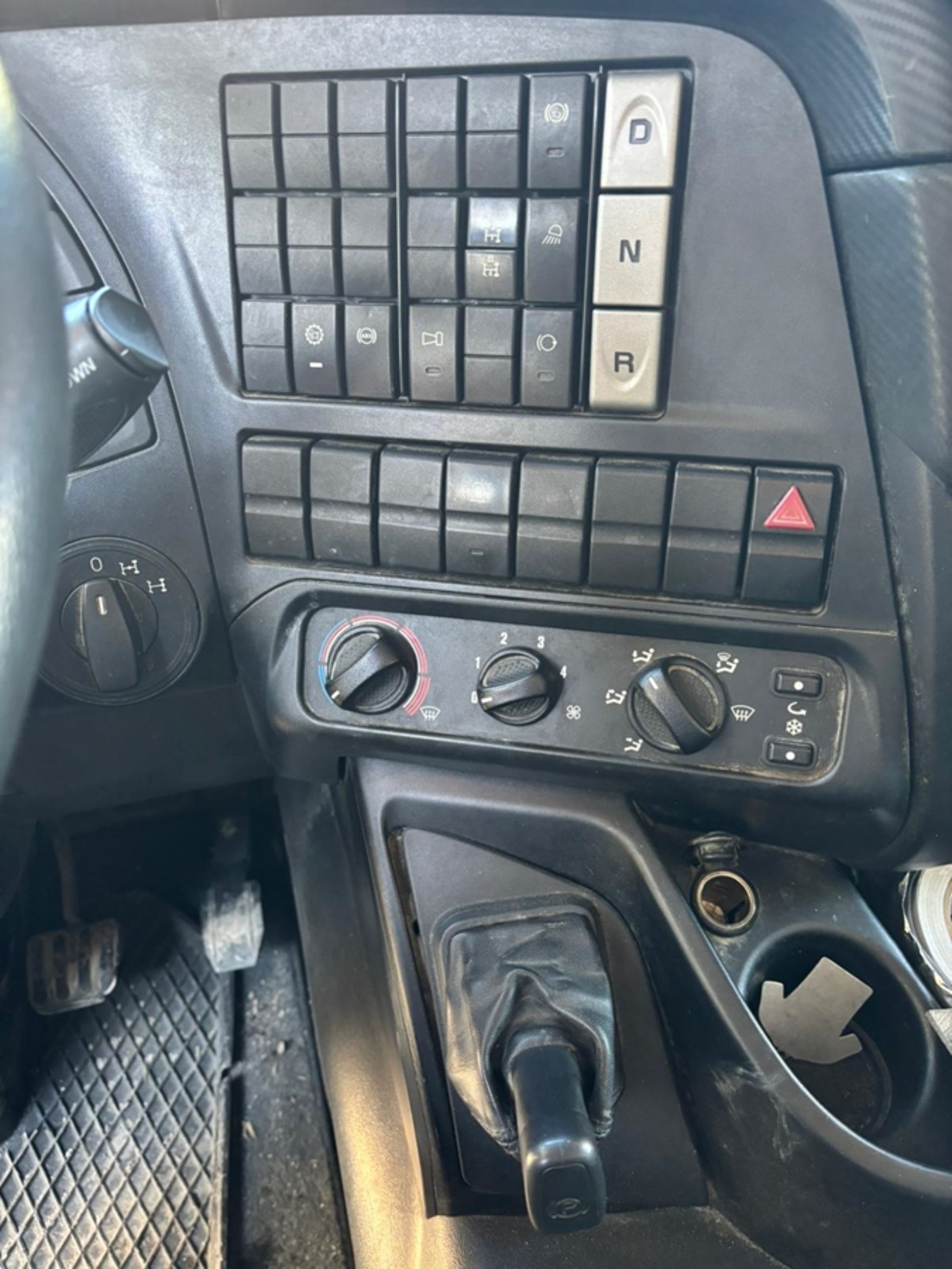 IVECO Mod. IVECO - Lombardia Truck