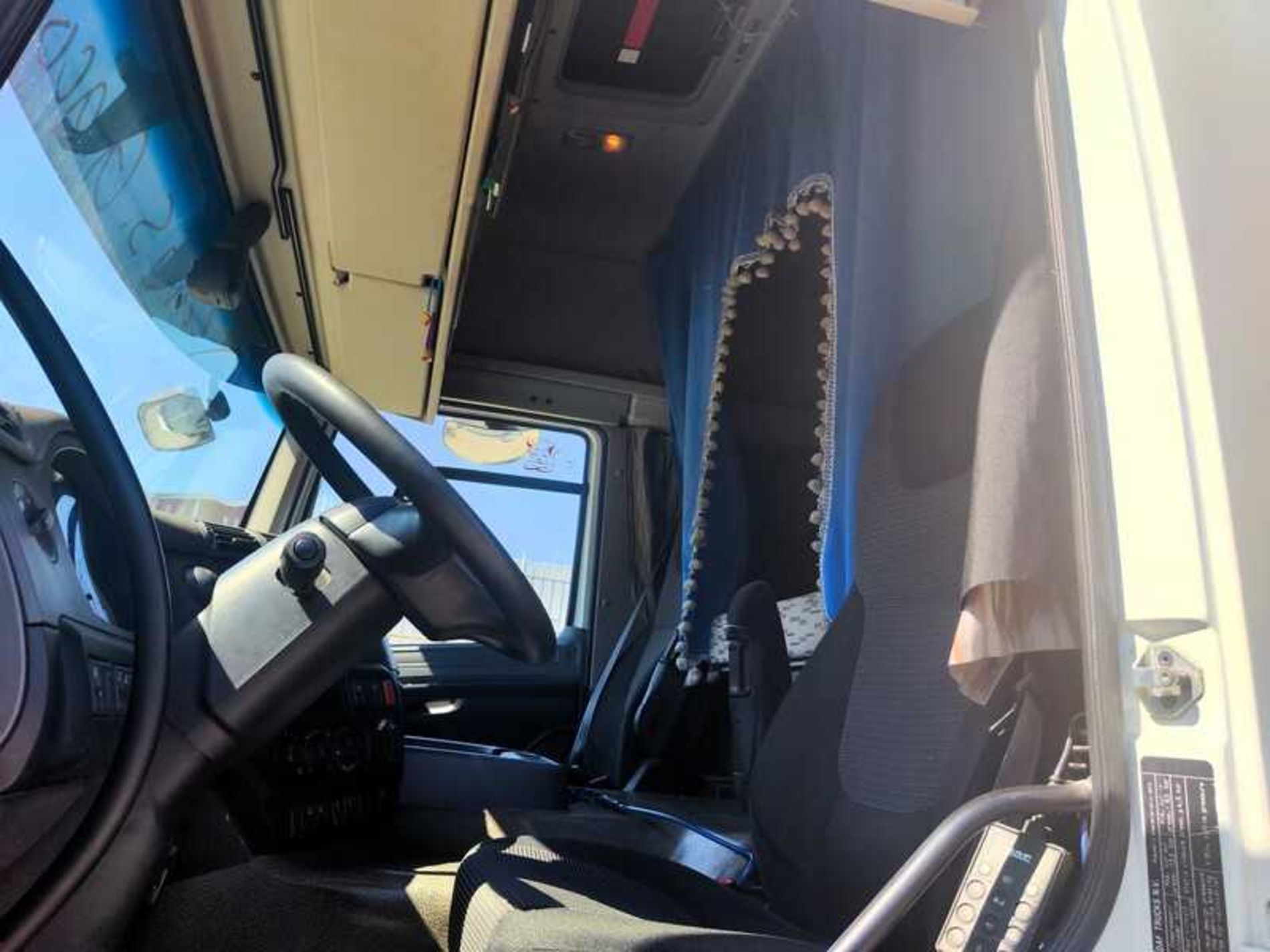 DAF CF440 TRATTORE CON IMPIANTO - Lombardia Truck