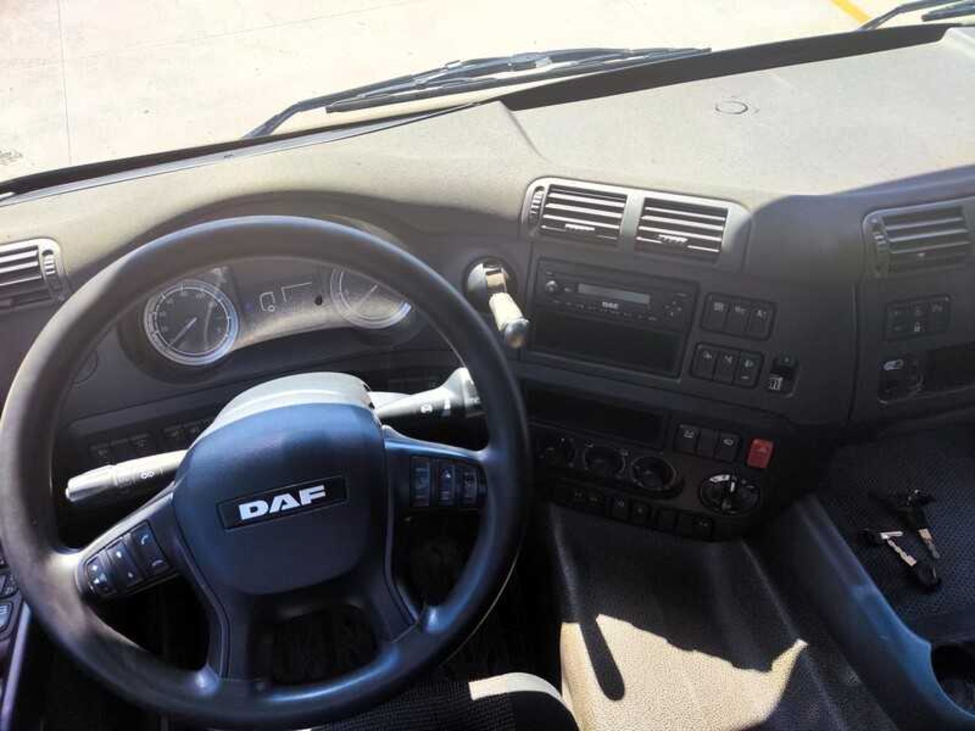 DAF CF440 TRATTORE CON IMPIANTO - Lombardia Truck