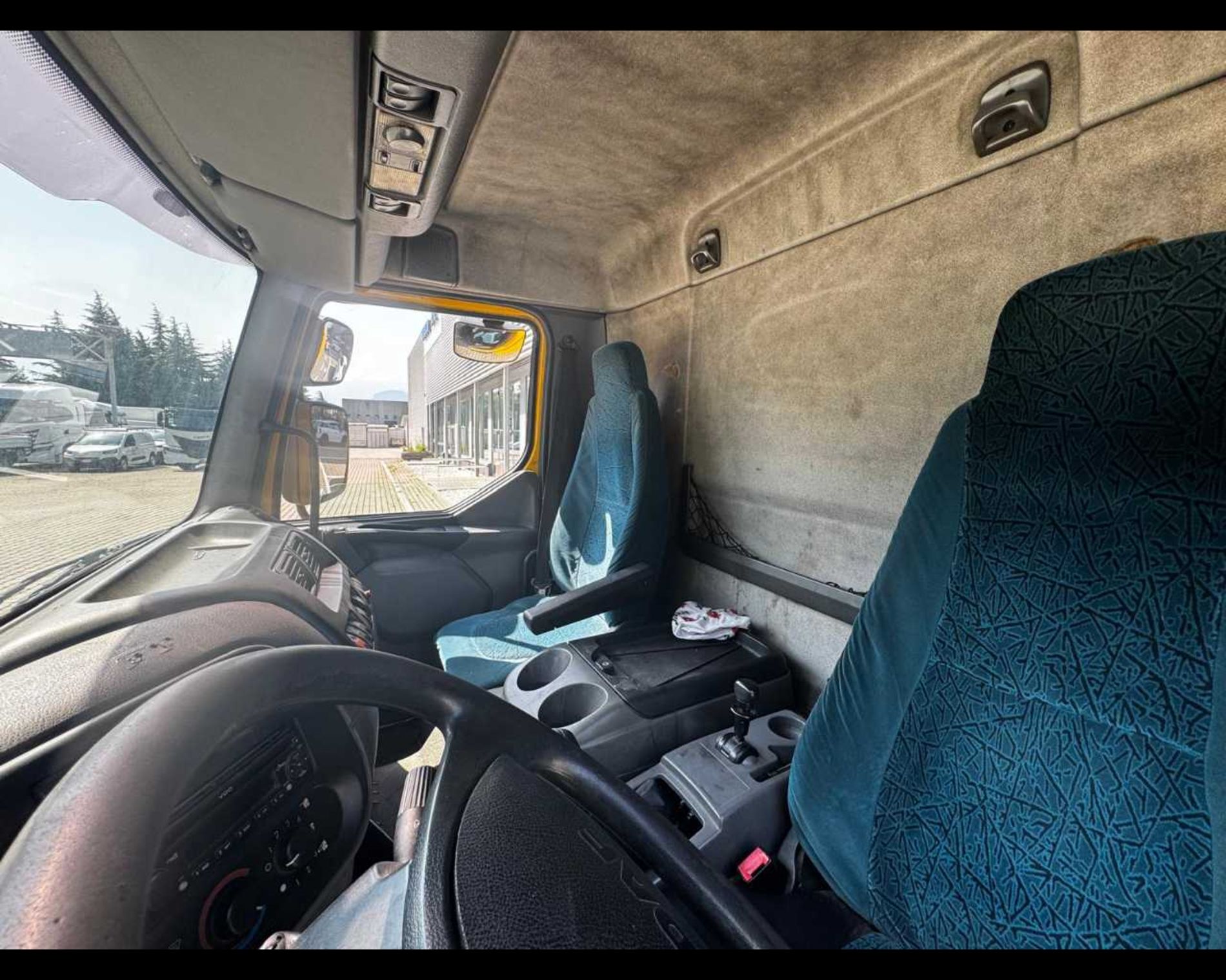 DAF 45.180 CENT e SPONDA - Lombardia Truck