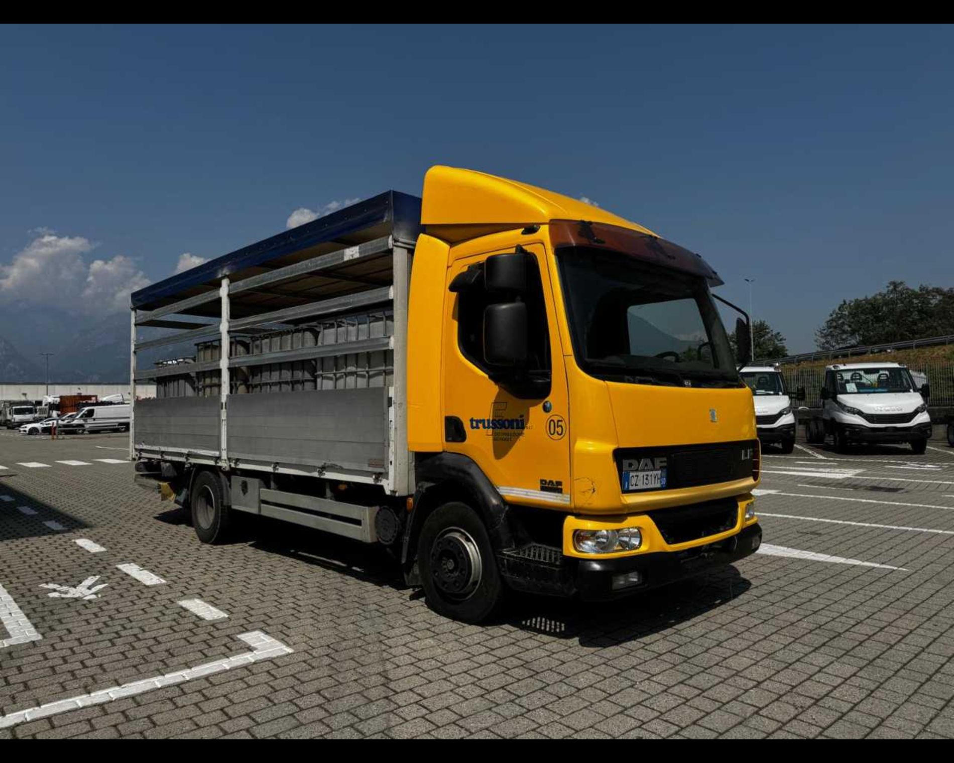 DAF 45.180 CENT e SPONDA - Lombardia Truck