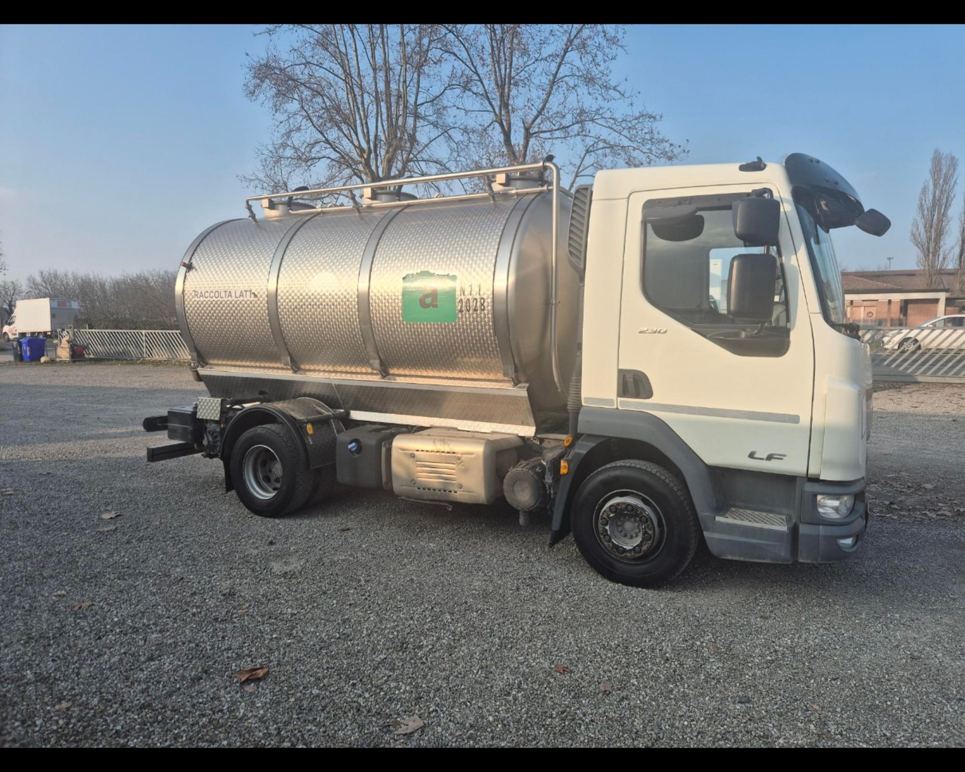 DAF LF 230 FA - Lombardia Truck