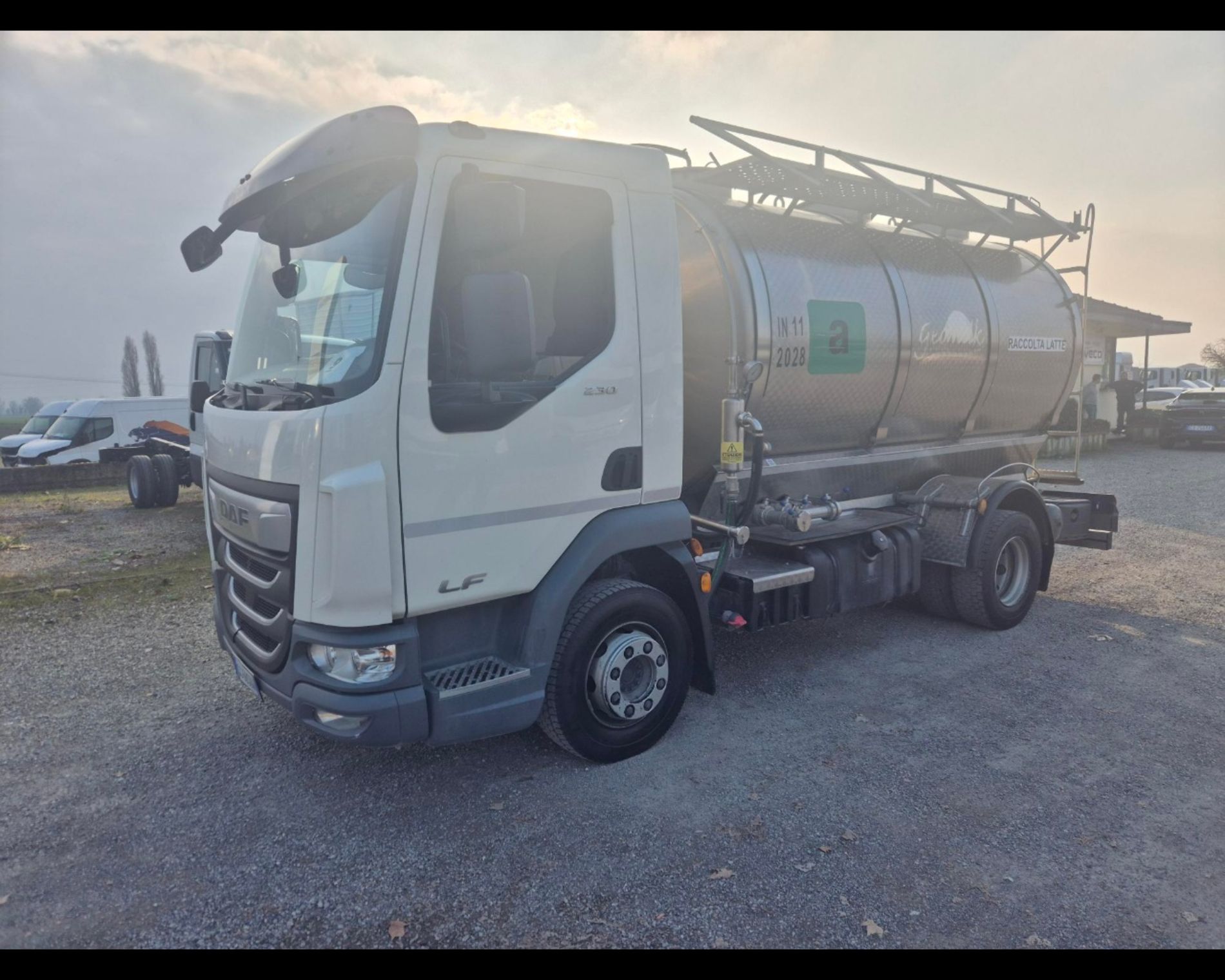 DAF LF 230 FA - Lombardia Truck