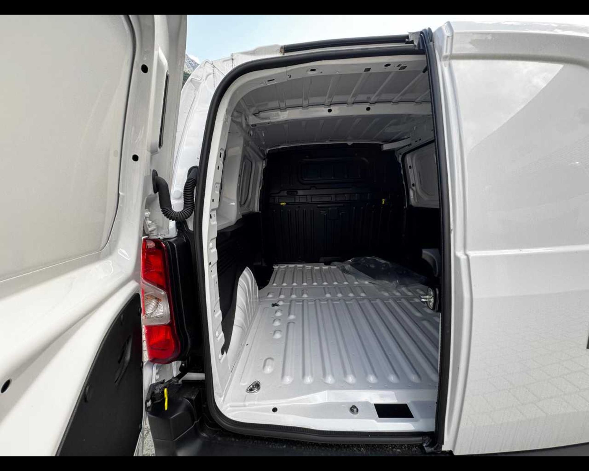 Fiat Doblò Serie 3 Van Ch1 1.5 Bluehdi 100cv Mt6 - Lombardia Truck