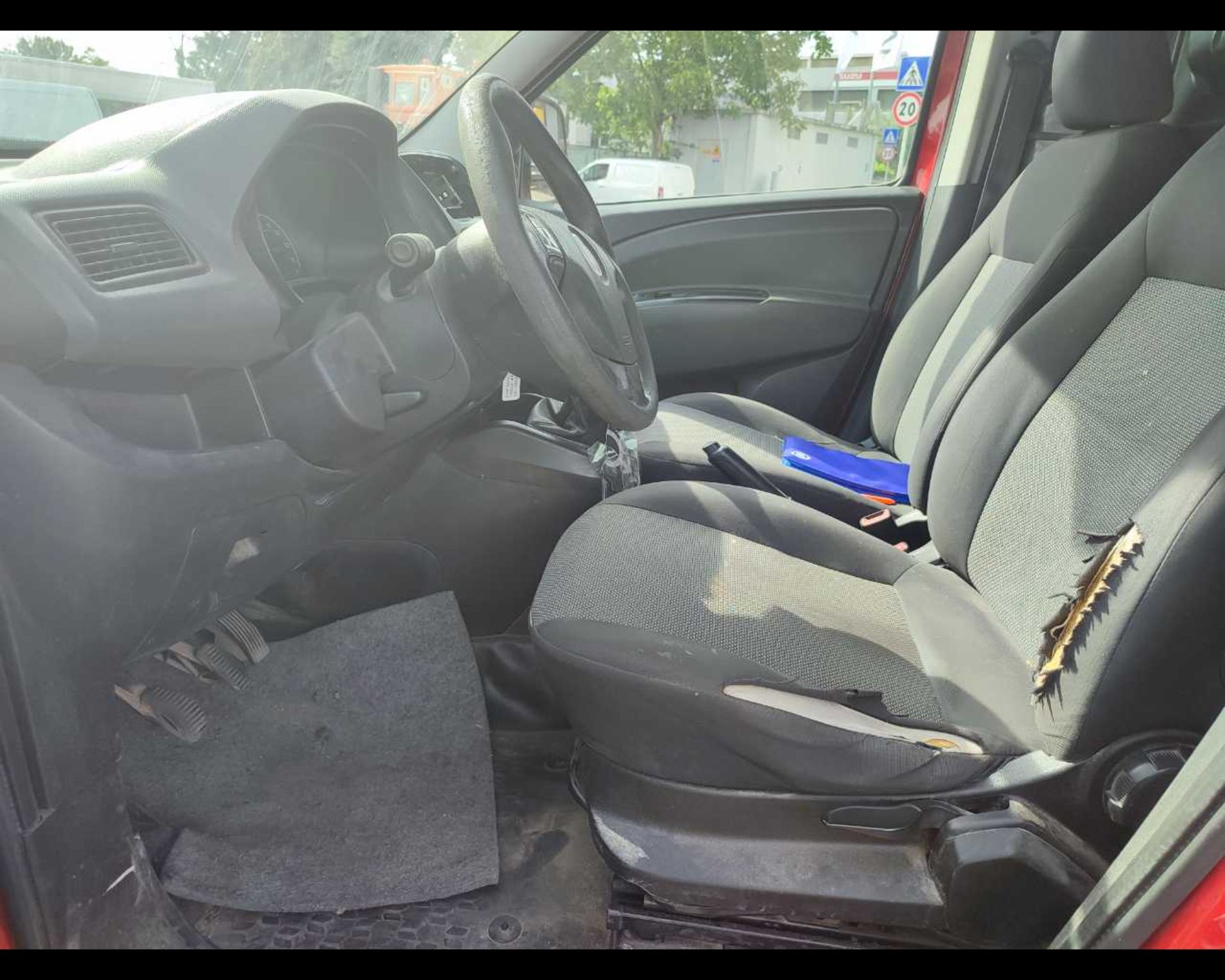 Fiat Doblo Cargo Maxi 1.3 mjt 16v 90cv E5 - Problemi al cambio  - Lombardia Truck