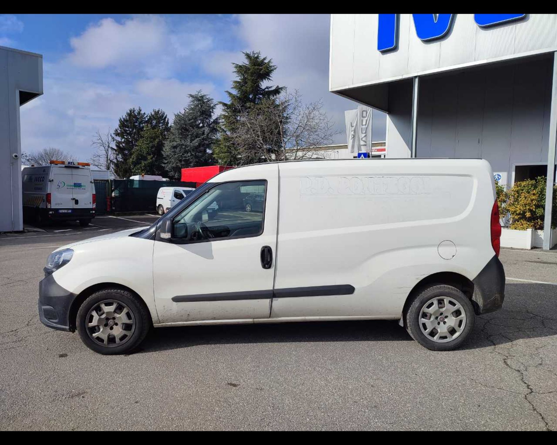 Fiat Doblo cargo maxi 1.6 mjt 105cv LH1 - Lombardia Truck