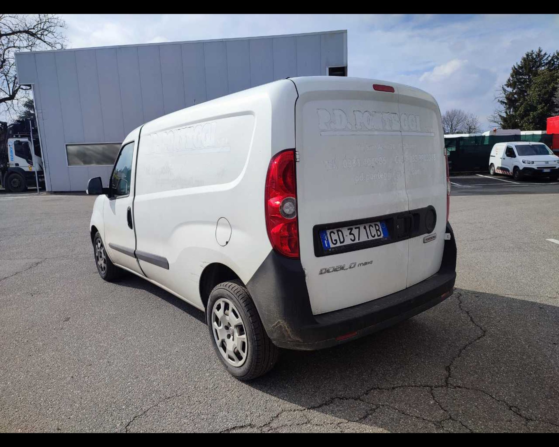 Fiat Doblo cargo maxi 1.6 mjt 105cv LH1 - Lombardia Truck