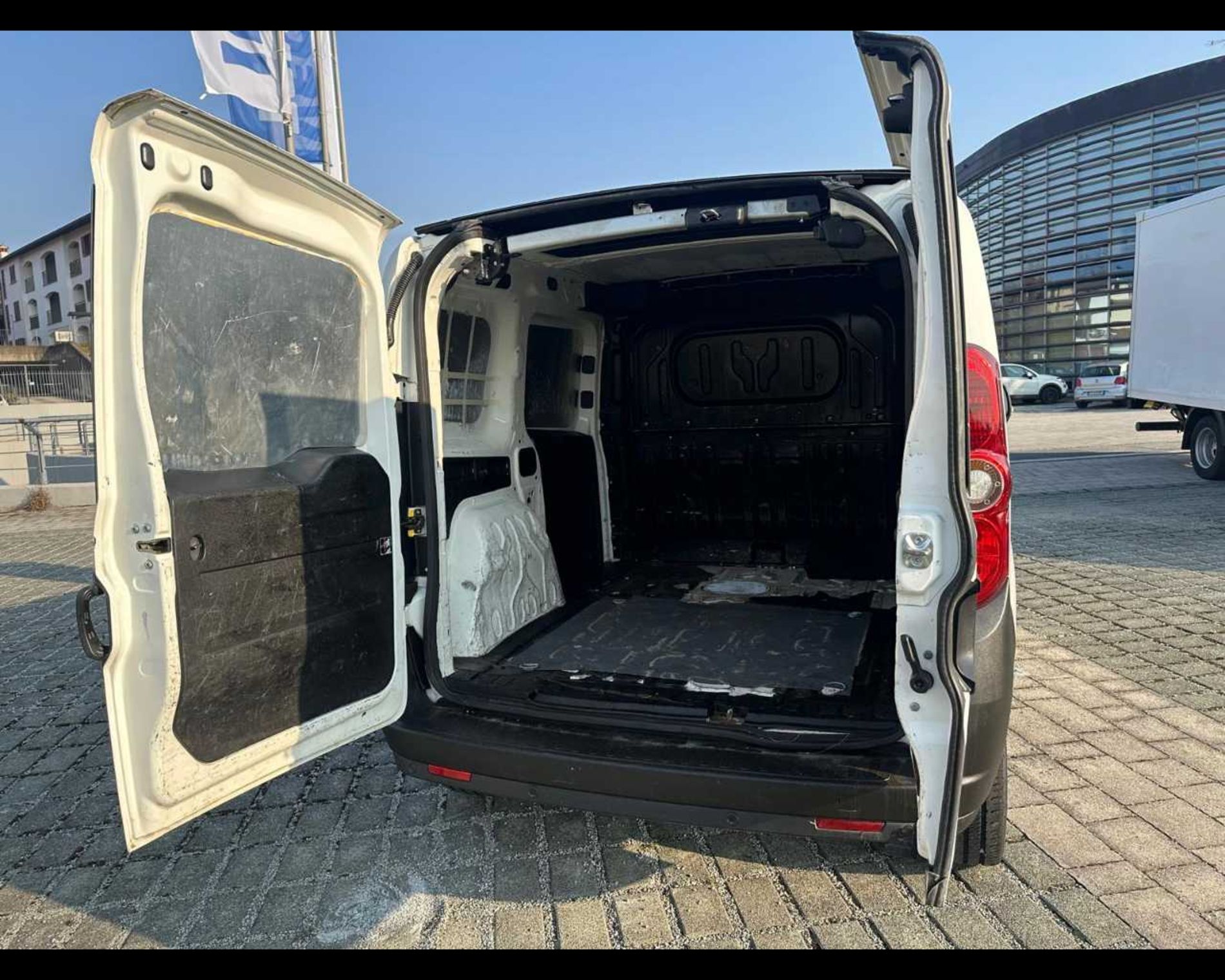 Fiat DOBLO' - FURGONE - Lombardia Truck