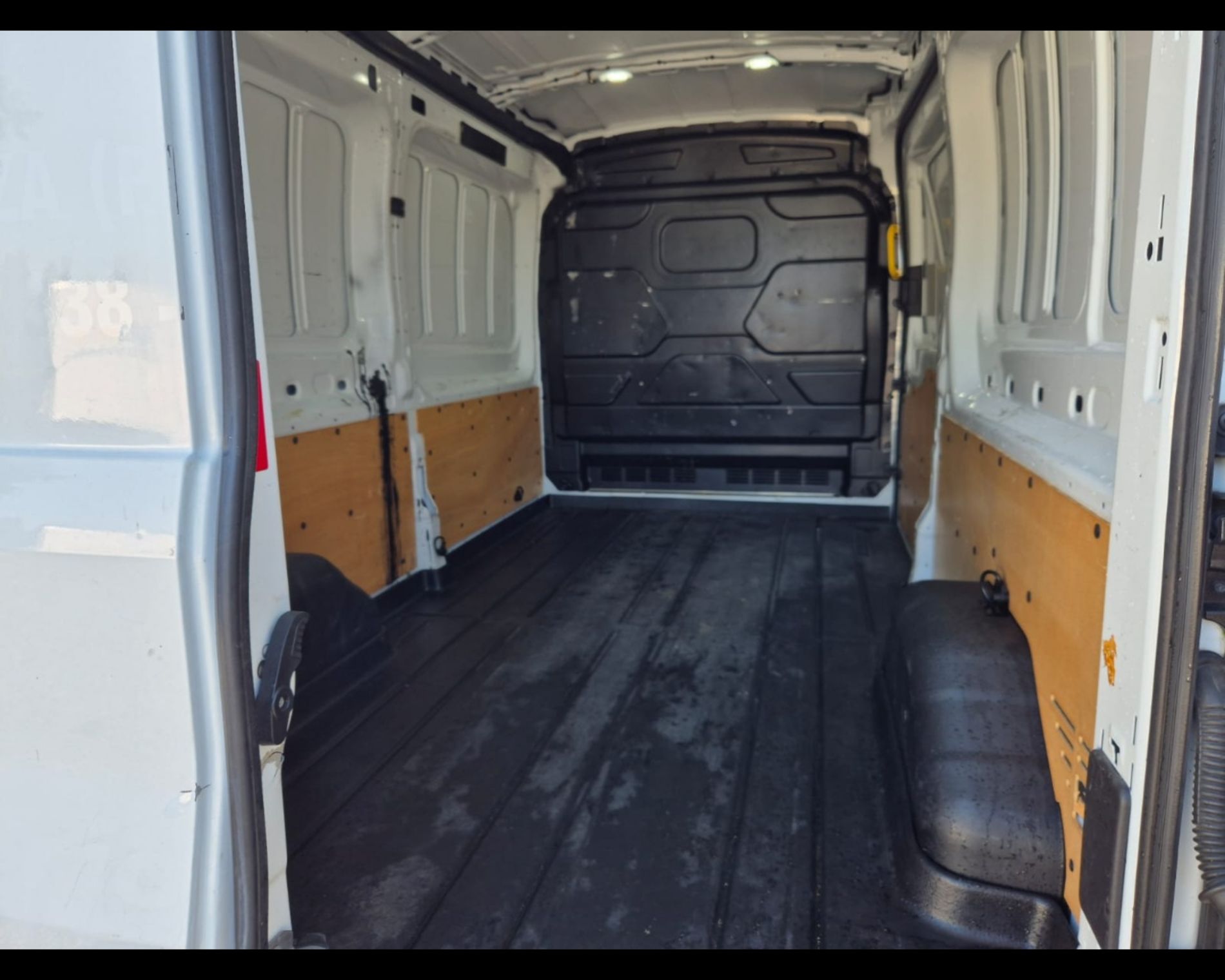 FORD 190  2.5 - FURGONE - Lombardia Truck