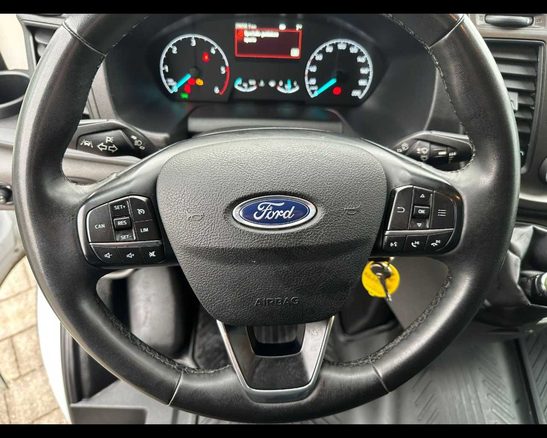 FORD TRANSIT 330 L - FURGONE - Lombardia Truck