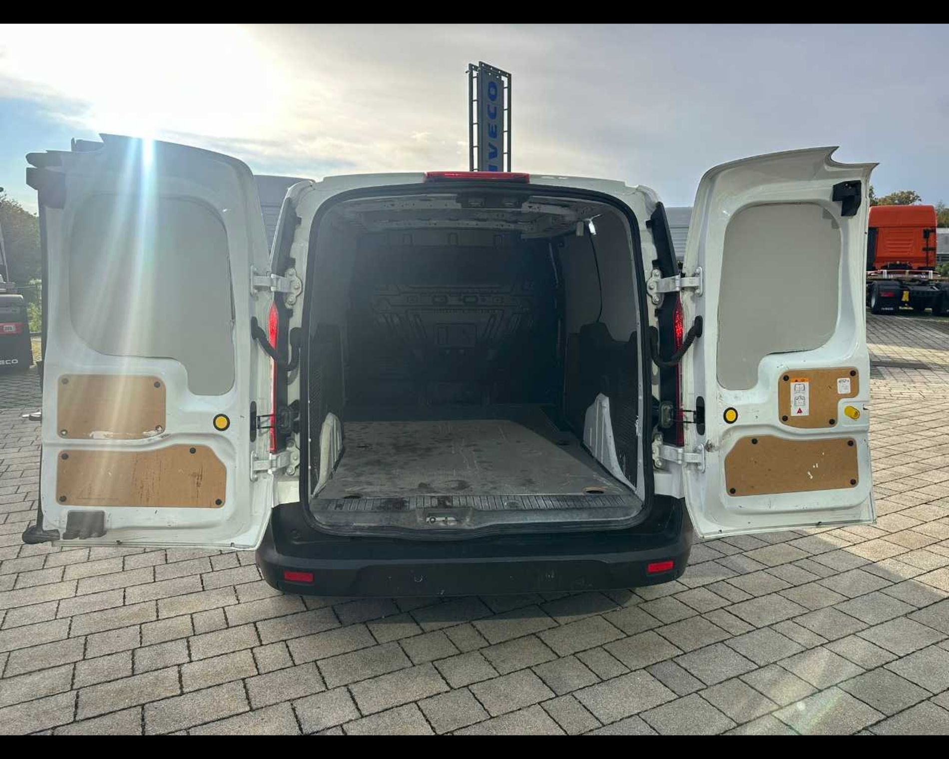 FORD TRANSIT CONNECT - FURGONE - Lombardia Truck