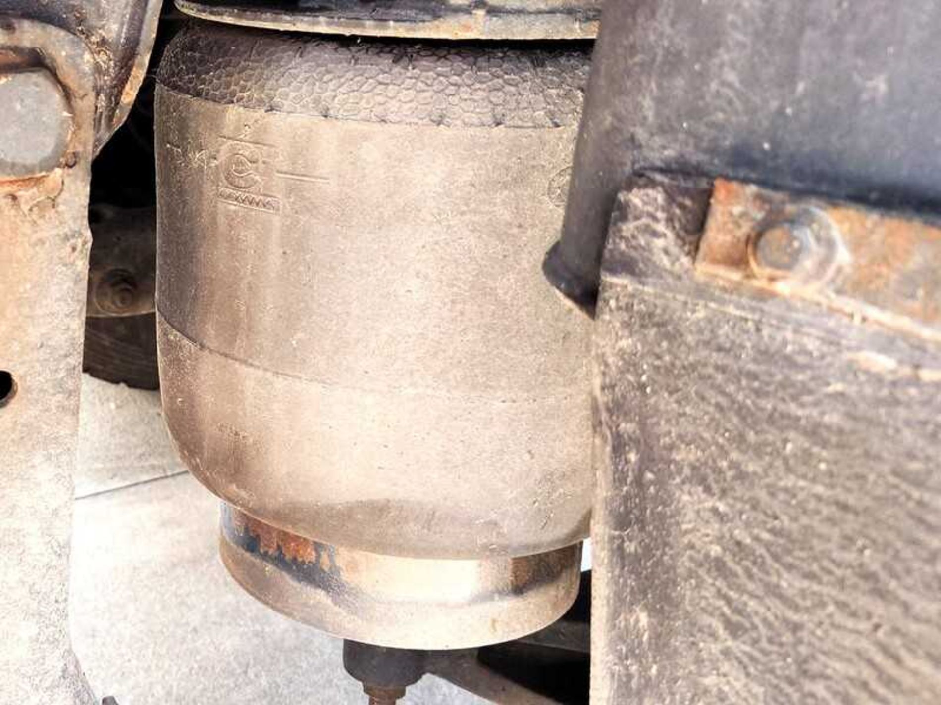 IVECO ML160E25/P CASSONE CENTINA + SPONDA - Lombardia Truck