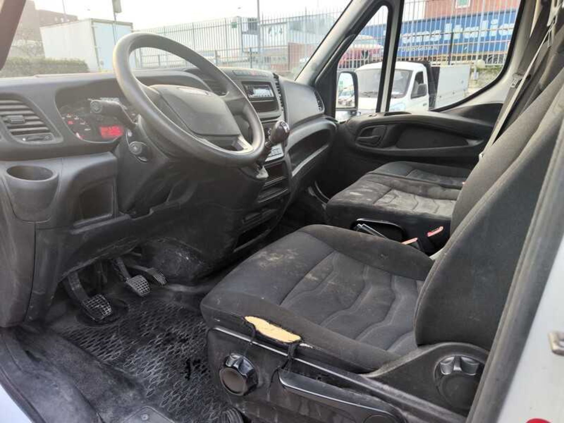 IVECO 35C12 CASSONE FISSO - Lombardia Truck