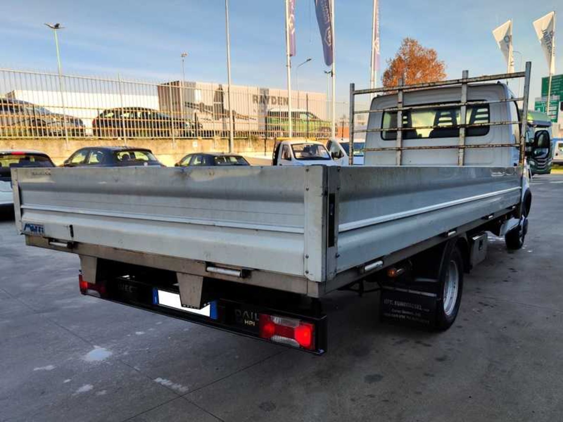 IVECO 35C13 CASSONE FISSO - Lombardia Truck