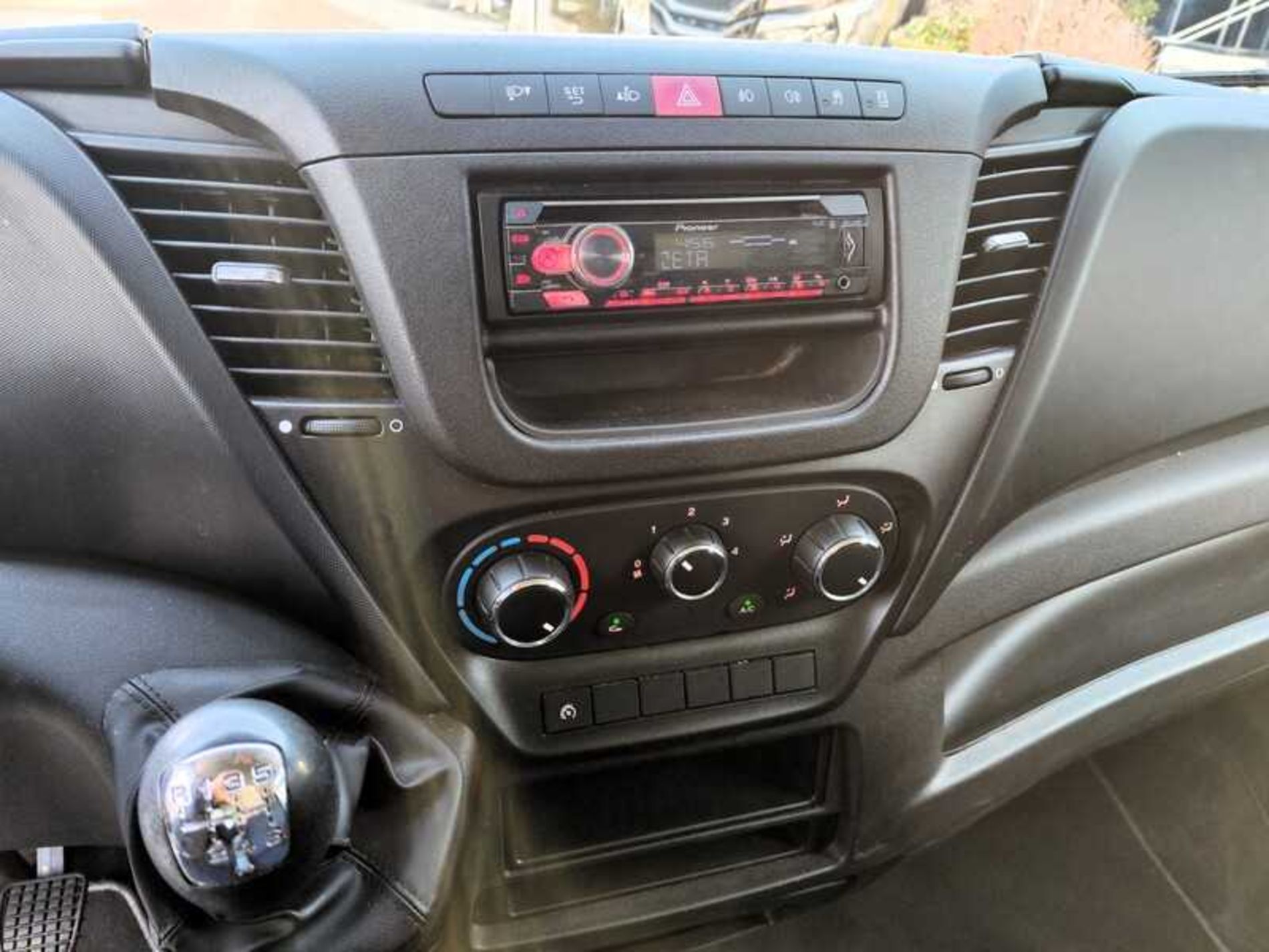 IVECO 35C14 FURGONE IN LEGA - Lombardia Truck