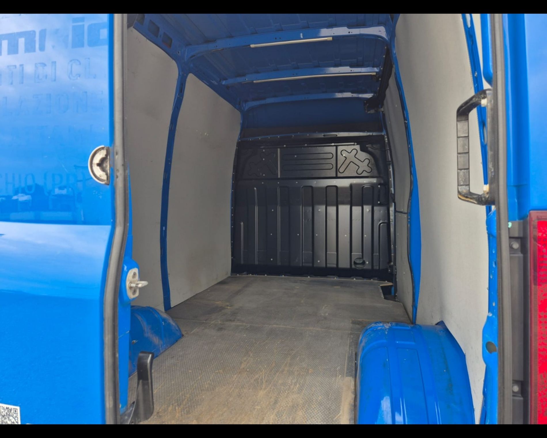 IVECO 35C15N - 35C14N FURGONE - Lombardia Truck