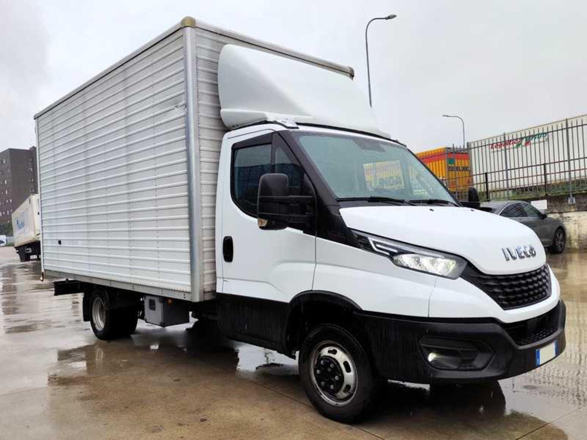 IVECO 35C163.0 FURGONE IN LEGA - Lombardia Truck