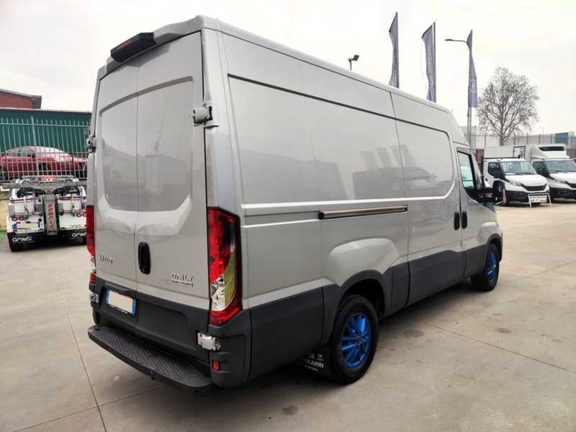 IVECO 35S14A8V H2 3520L - Lombardia Truck