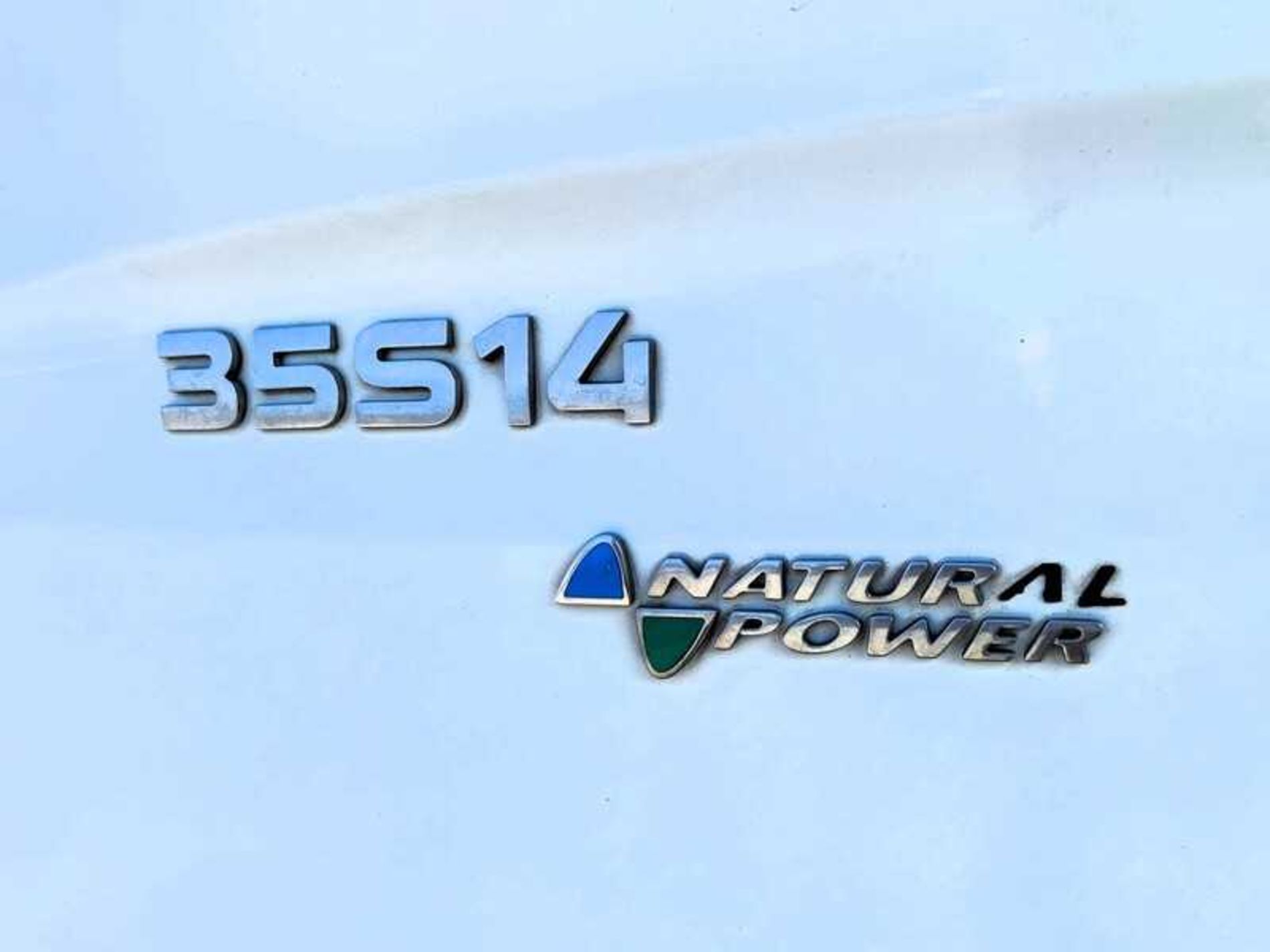 IVECO 35S14G V/P H2 3300 - Lombardia Truck