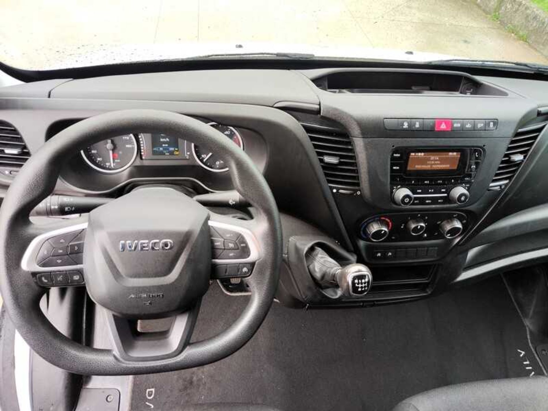 IVECO 35S14V H2 3520L TRASPORTO MEDICINALI - Lombardia Truck