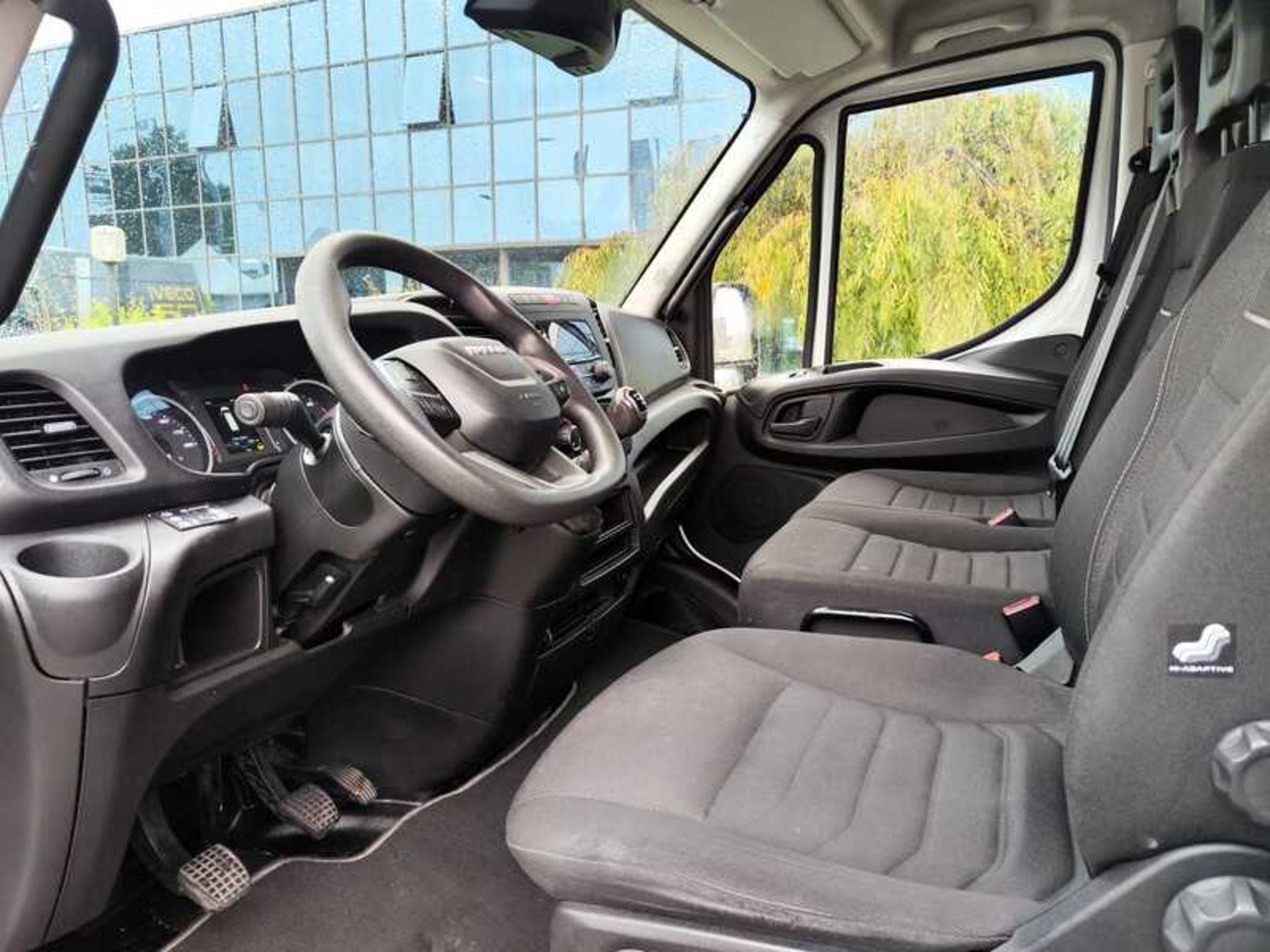 IVECO 35S14V H2 3520L TRASPORTO MEDICINALI - Lombardia Truck