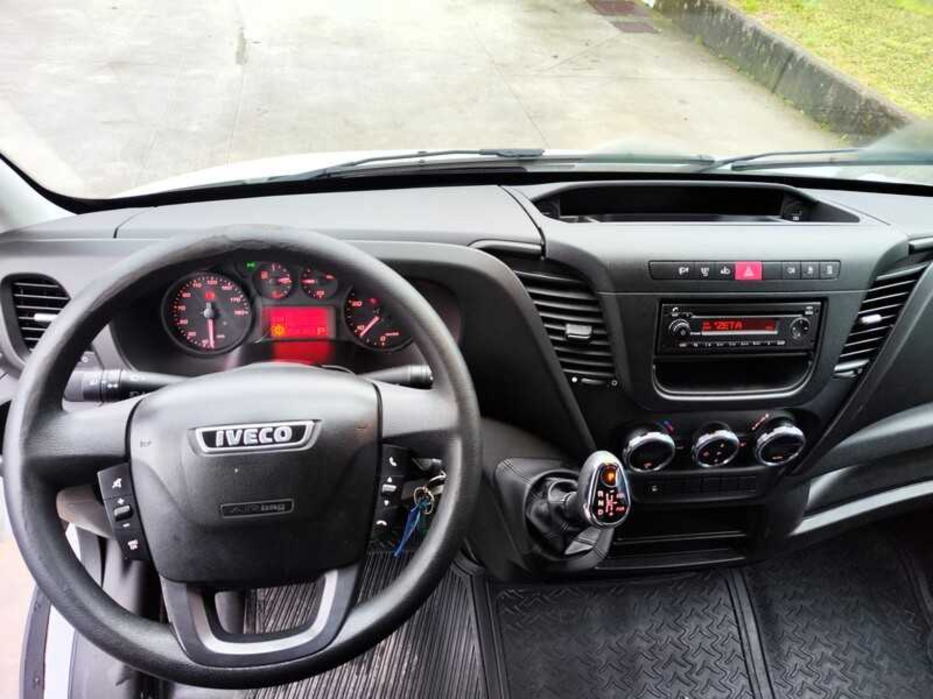 IVECO 35S16VA8V H2 4100 - Lombardia Truck