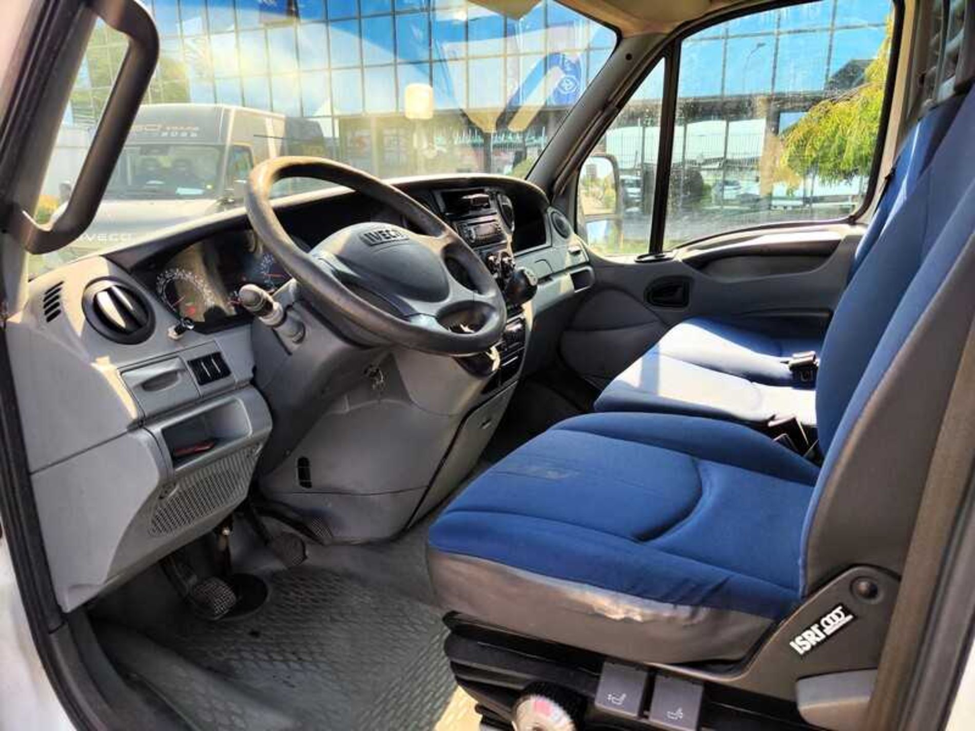 IVECO 60C15 FURGONE ISOTERMICO + FRIGO - Lombardia Truck