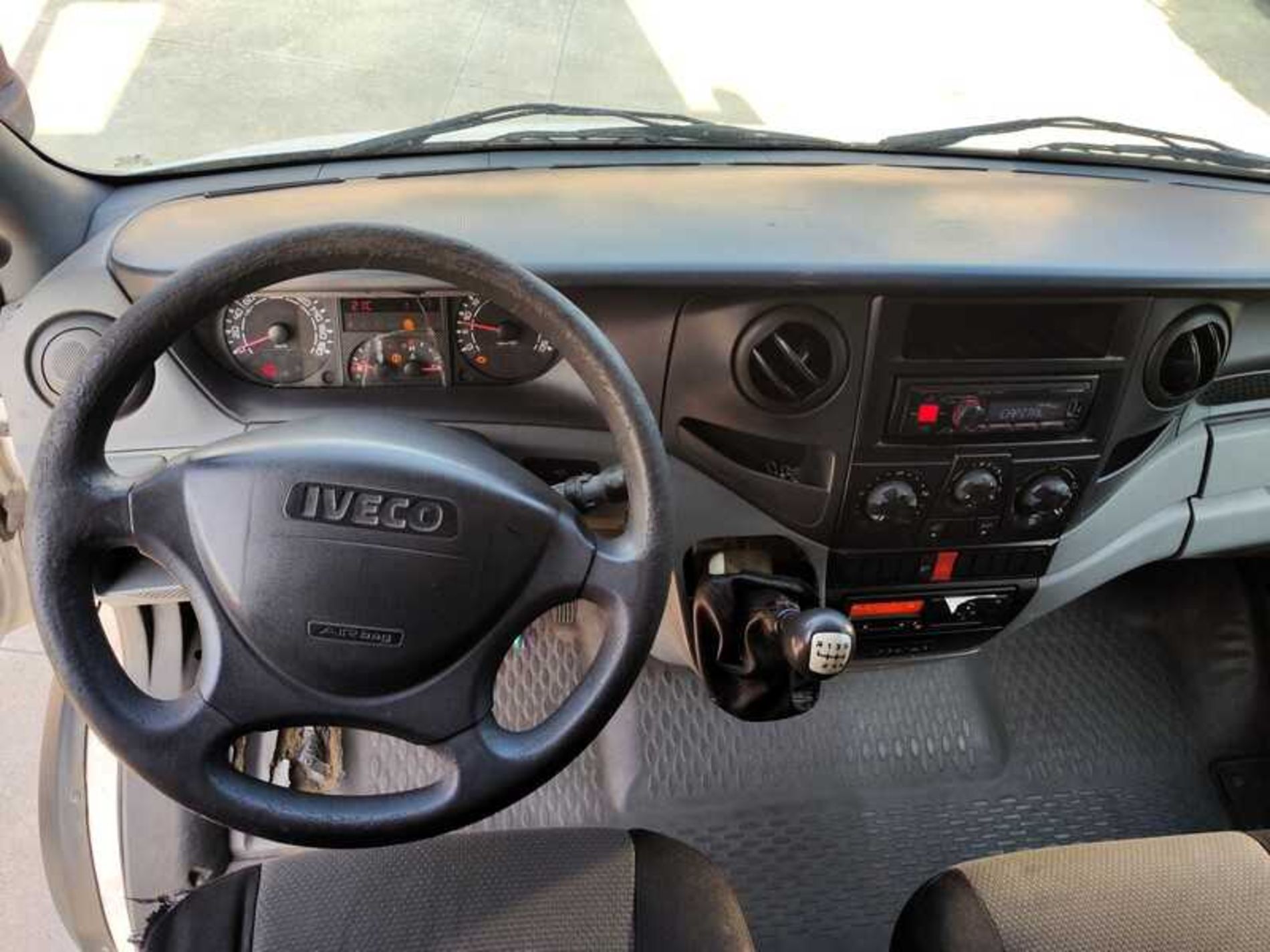 IVECO 65C18 FURGONE CON SPONDA - Lombardia Truck