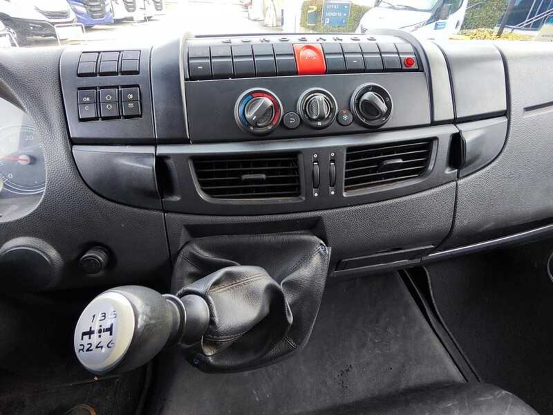 IVECO ML75E18/P FURGONE IN LEGA CON SPONDA - Lombardia Truck