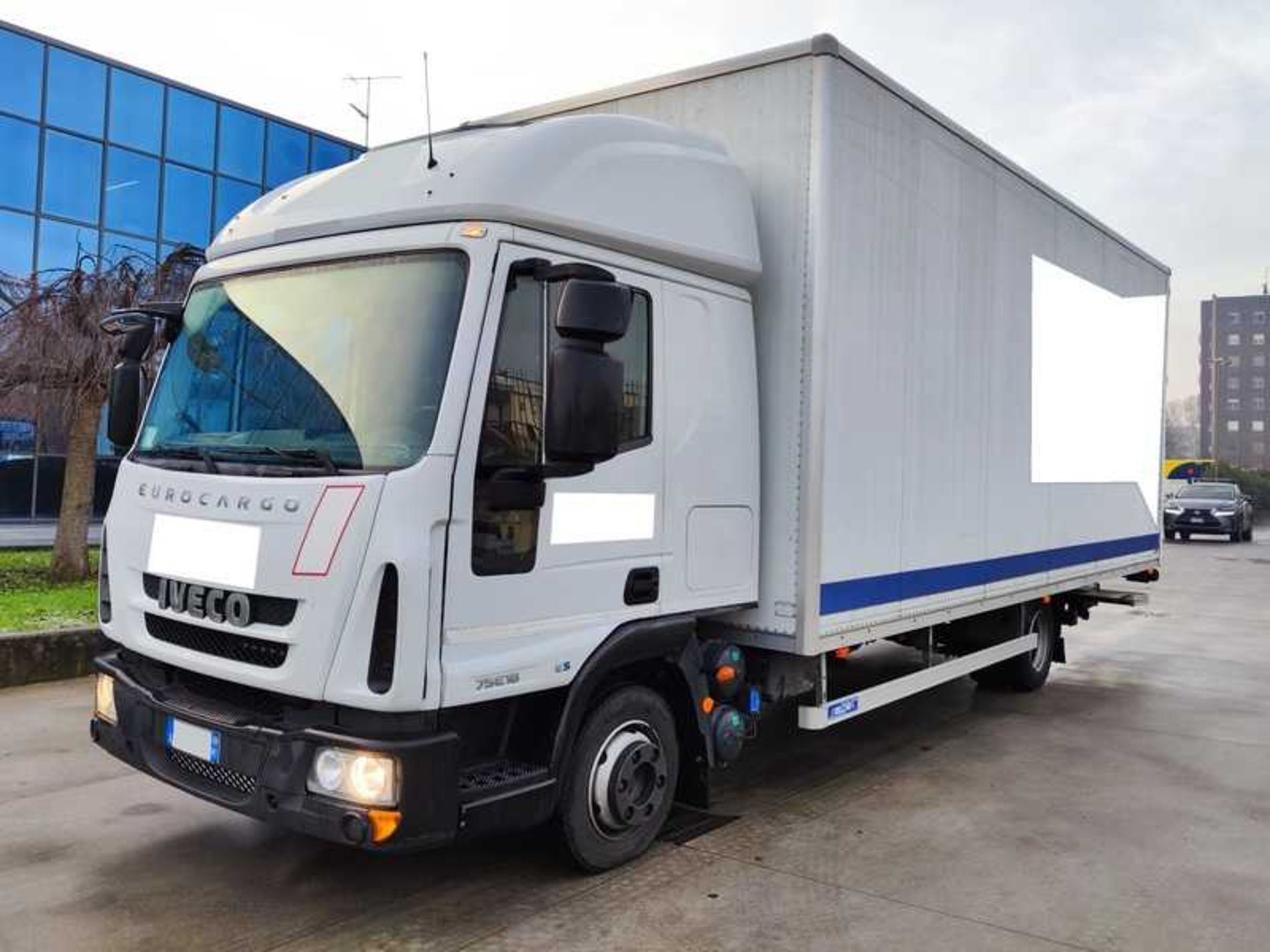 IVECO ML75E18/P FURGONE IN LEGA CON SPONDA - Lombardia Truck